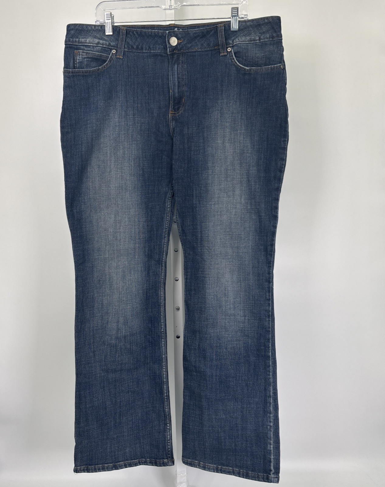 Wrangler Retro Jeans Womens 17×34 (38×34) Boot Cut Med Wash Fade Denim Western