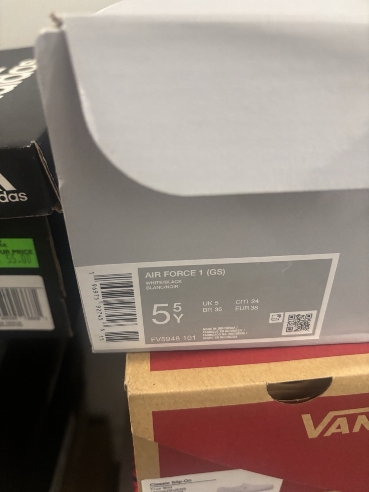 Size 5.5 GS – Nike Air Force 1 Low White Black