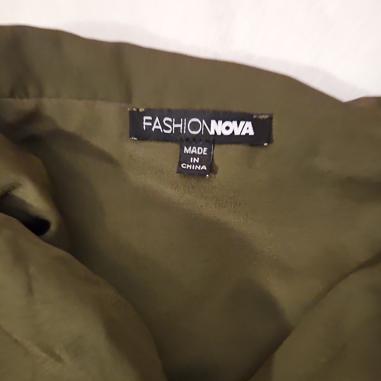 Fashion Nova Olive Beige One Piece Bodysuit Women’s Size M Button Accent