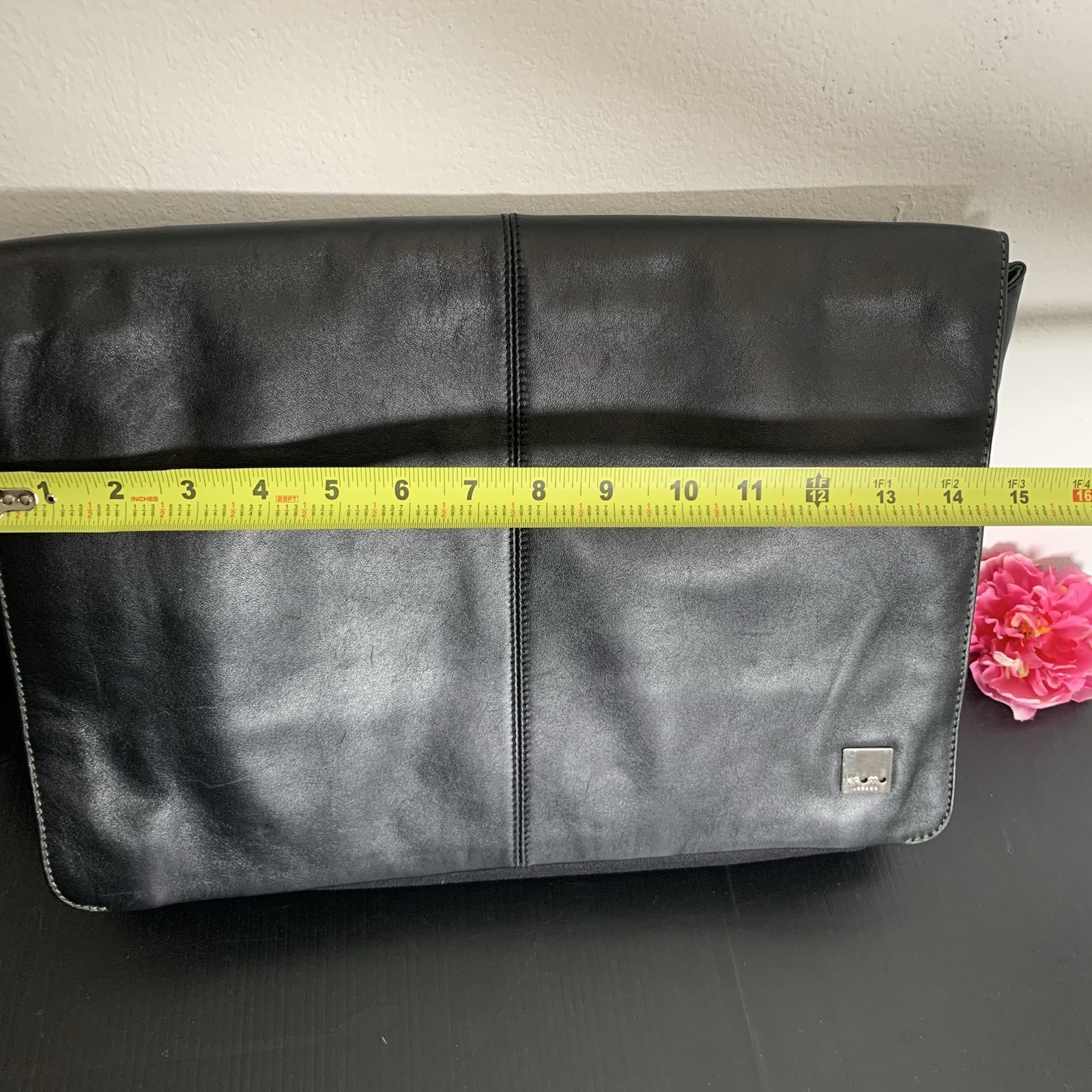 Knomo London – Black Laptop Business Messenger Bag