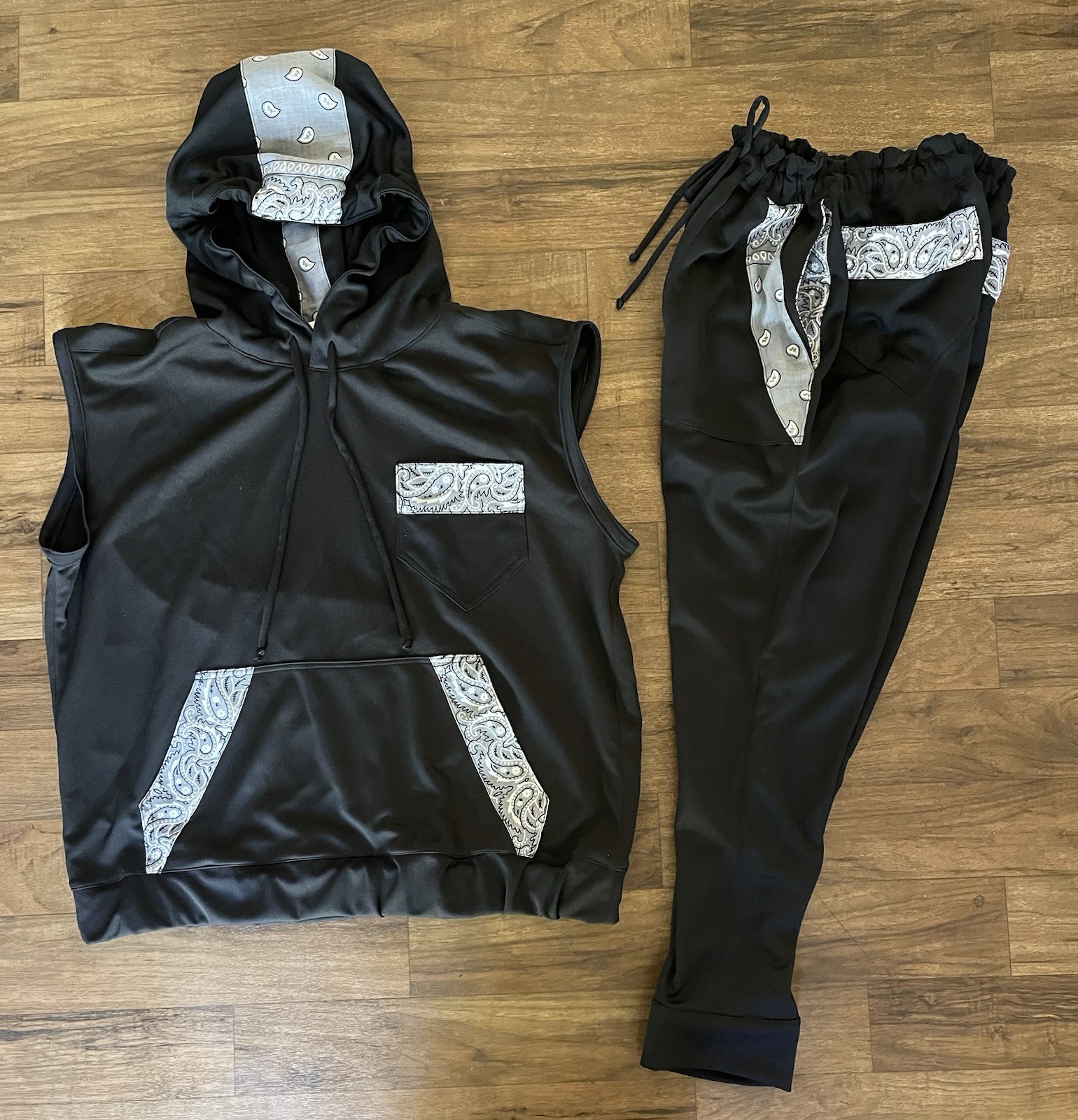 JD Fashion Men Custom Black/Grey Bandanna Trim Waist Hoodie Tank & Jogger Set