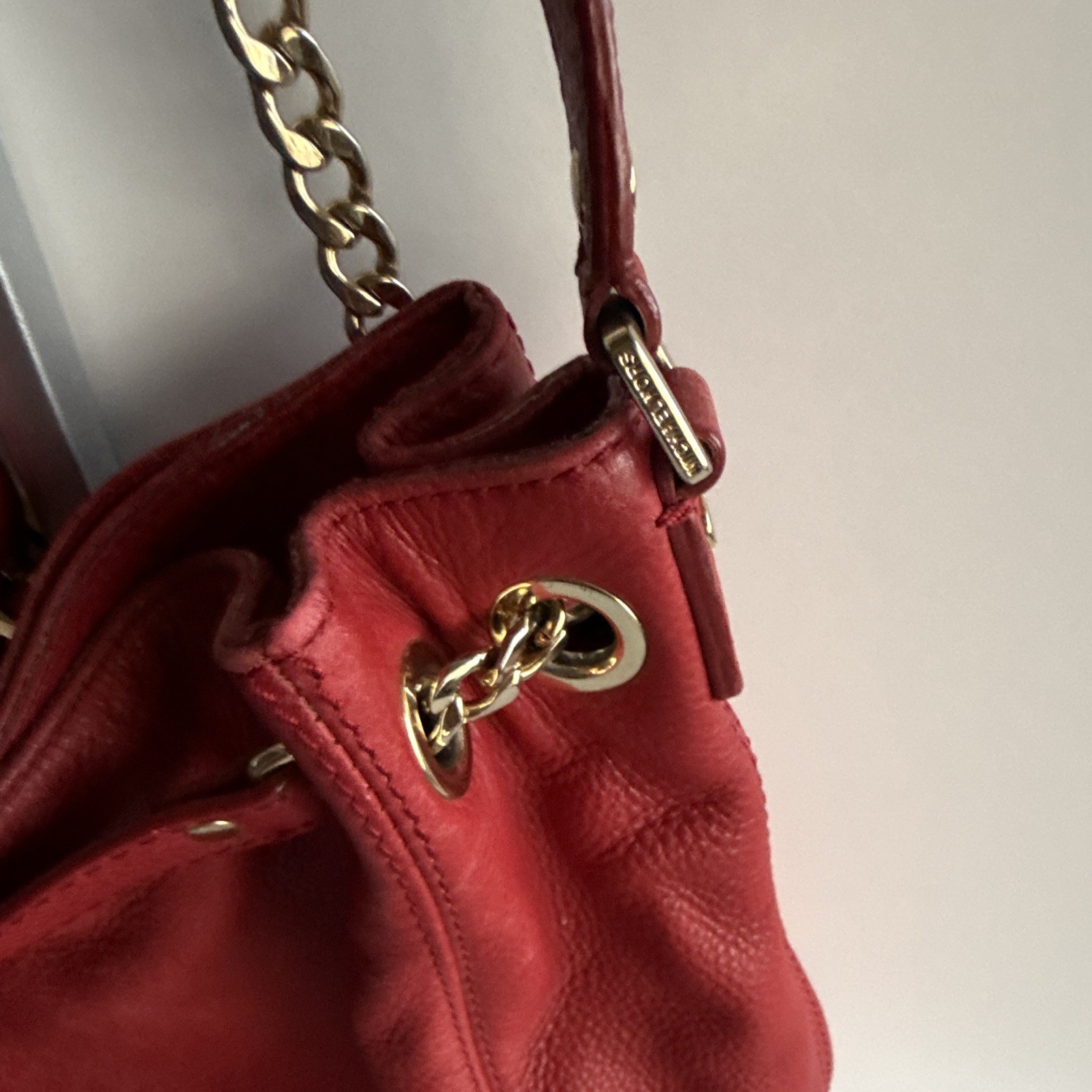 Michael Michael Kors Red Pebbled Shoulder Bag Magnetic Closure Chain Gold HW