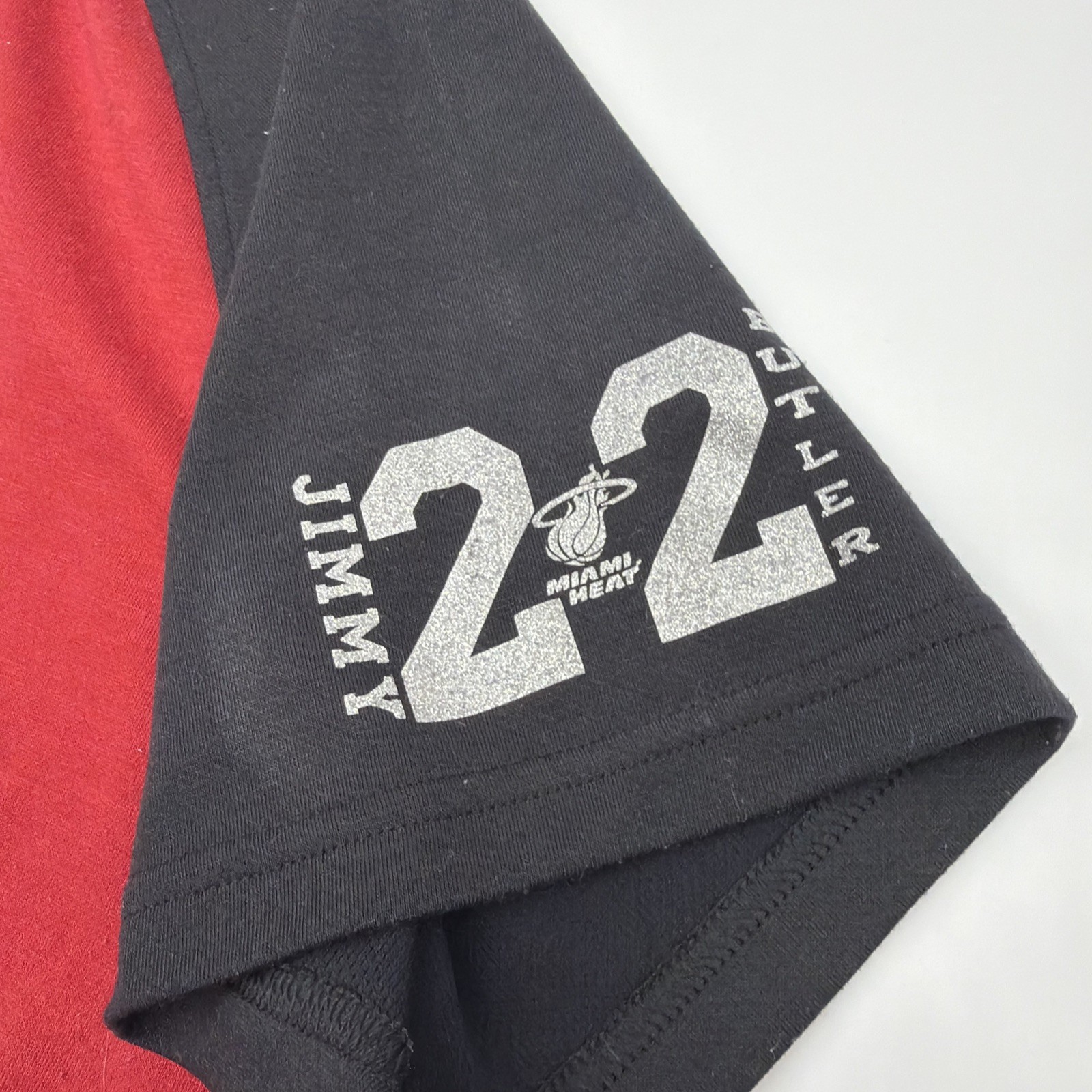 Miami Heat George T-shirt Men 2XL Graphic Glitter Buckets Butler 22.#42130