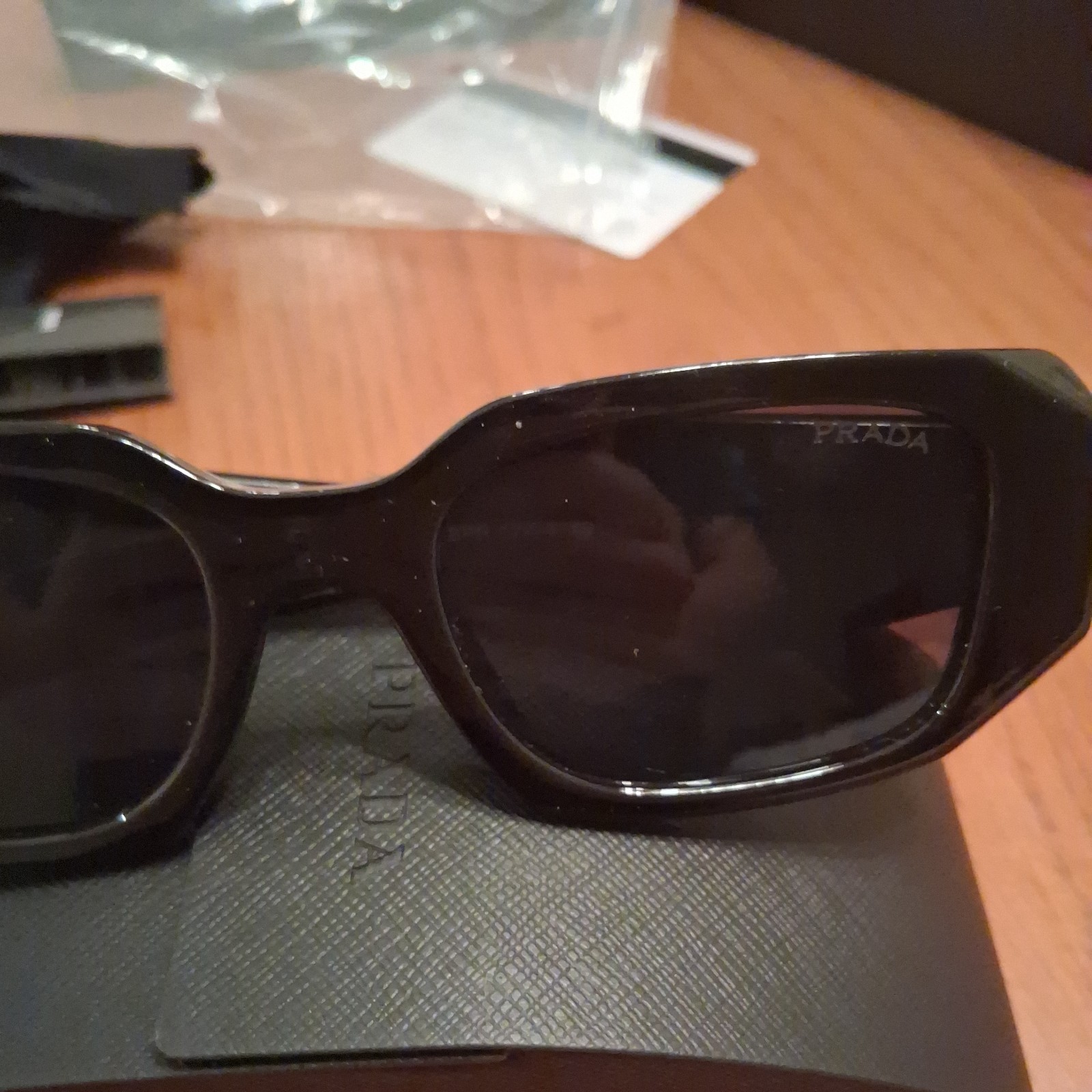 PRADA Milano SPR17WS 49*20-145 Black Dark Grey Lens UNISEX Sunglasses Kool