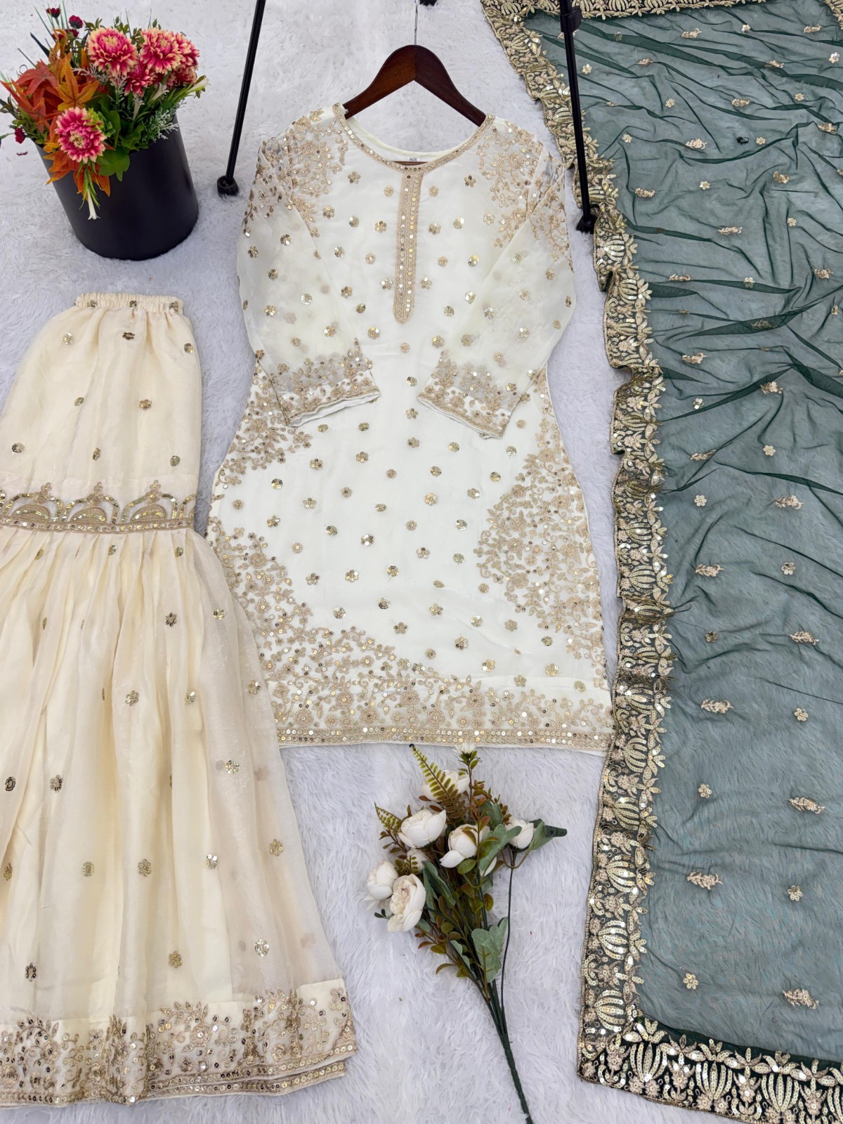 Party Wedding Wear Top Gharara Suit Designer Bollywood Pakistani Salwar Kameez
