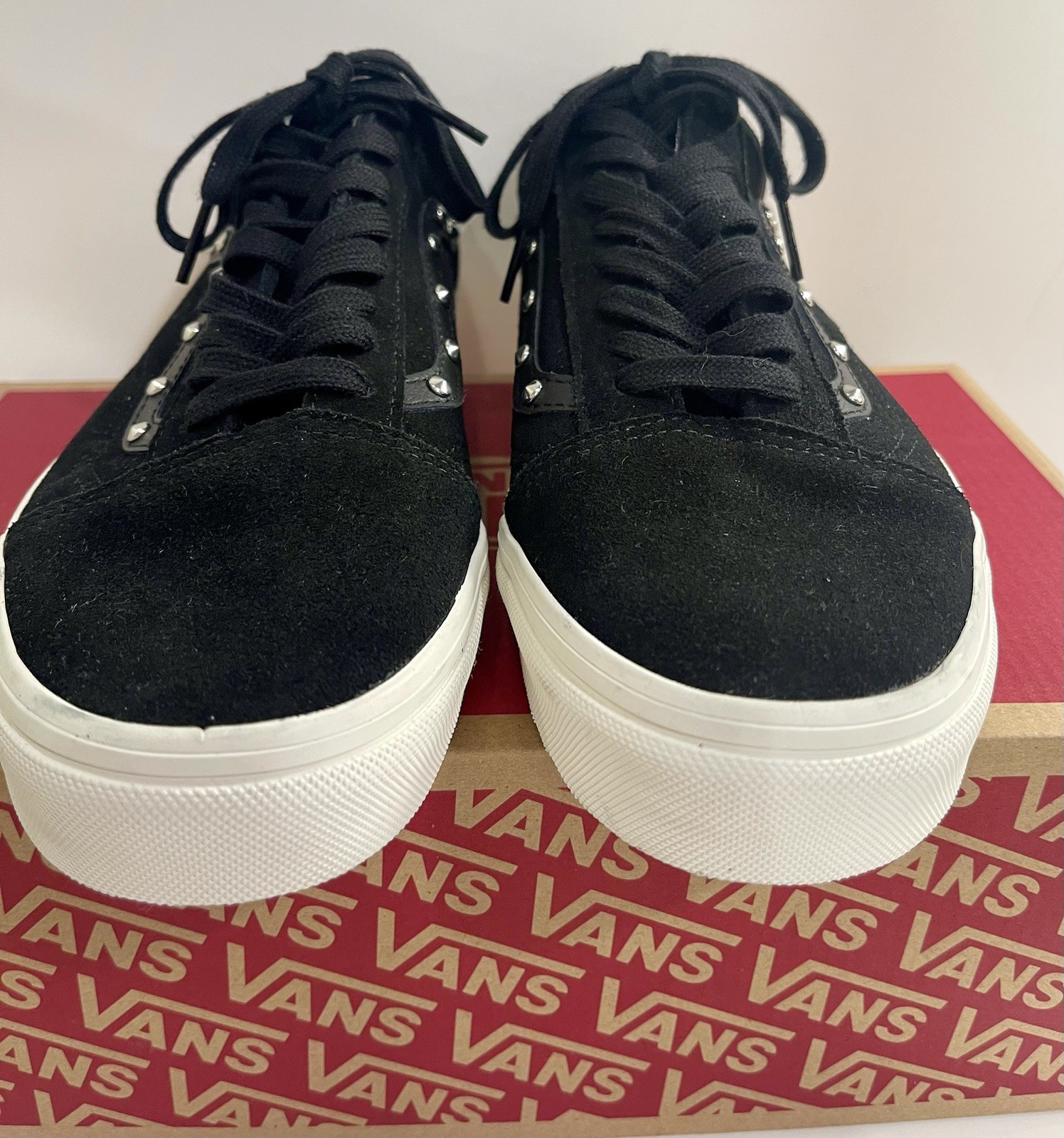 VANS Off The Wall Old Skool Spikes Black Studded Skate Shoes Men 8.5 Women 10