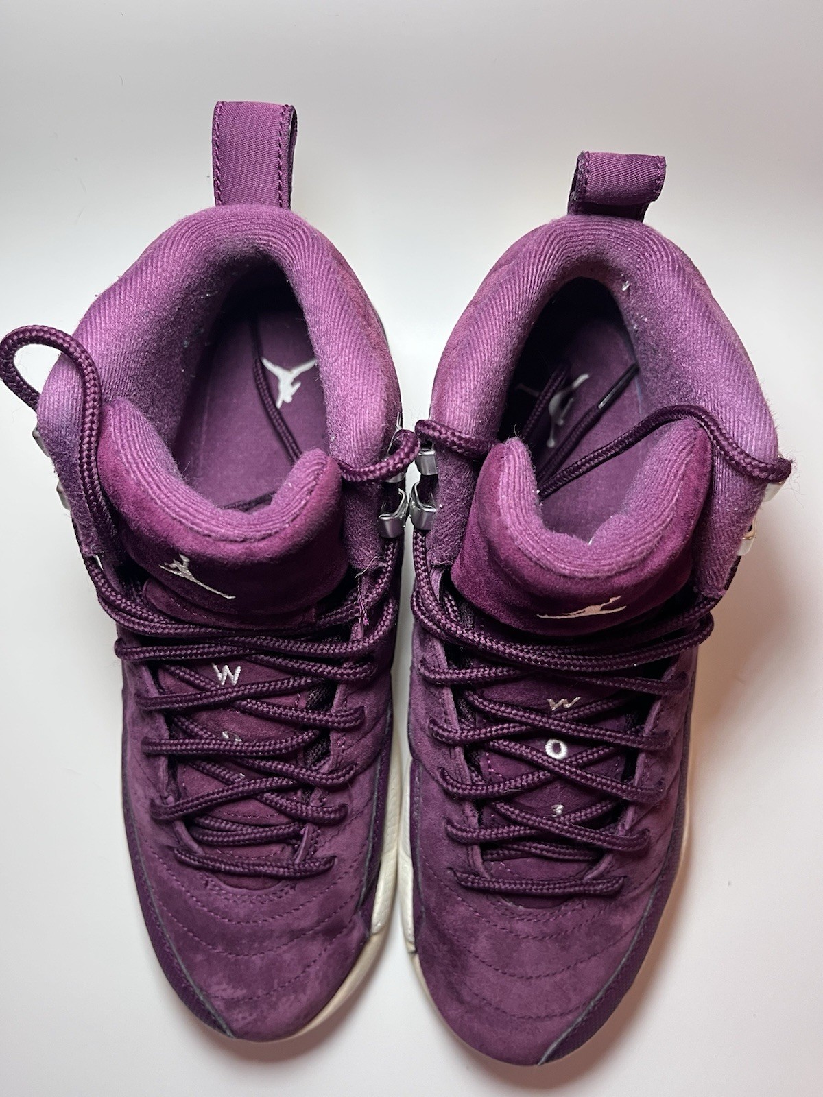JORDAN RETRO 12 BORDEAUX SIZE 7Y 153265-617