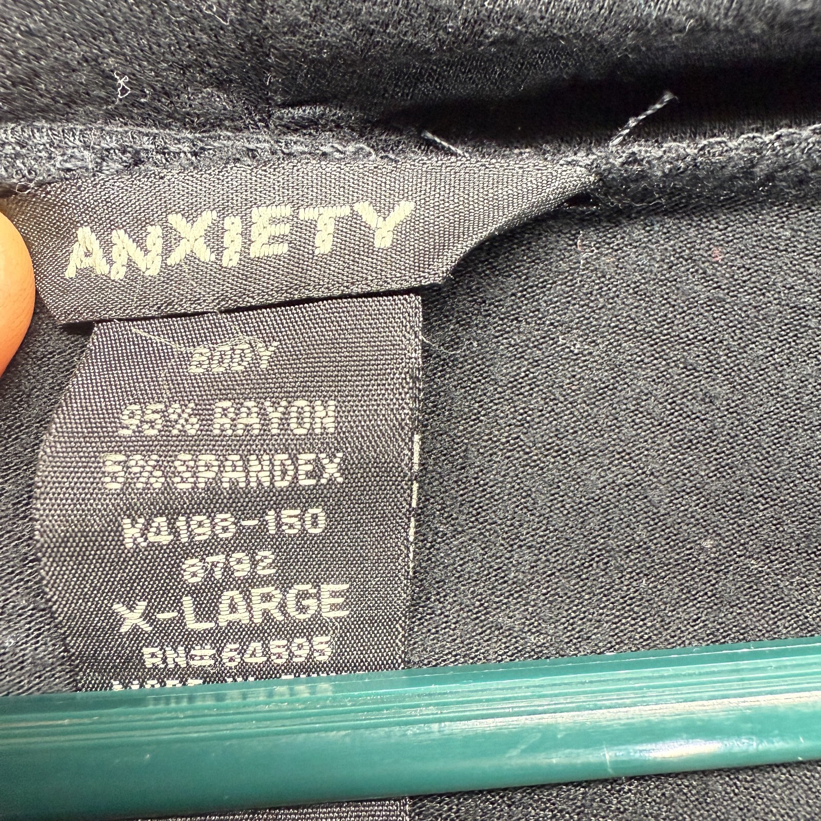 Anxiety Womens Top Black Stretch V-Neck Draped Short Sleeve Banded Hem Casual XL