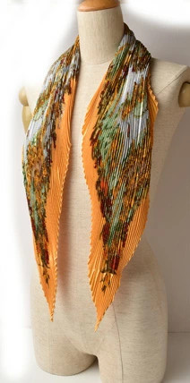 HERMES Pleated Silk Twill Shawl Scarf Orange Multicolor 19.7×51.2in Box Included