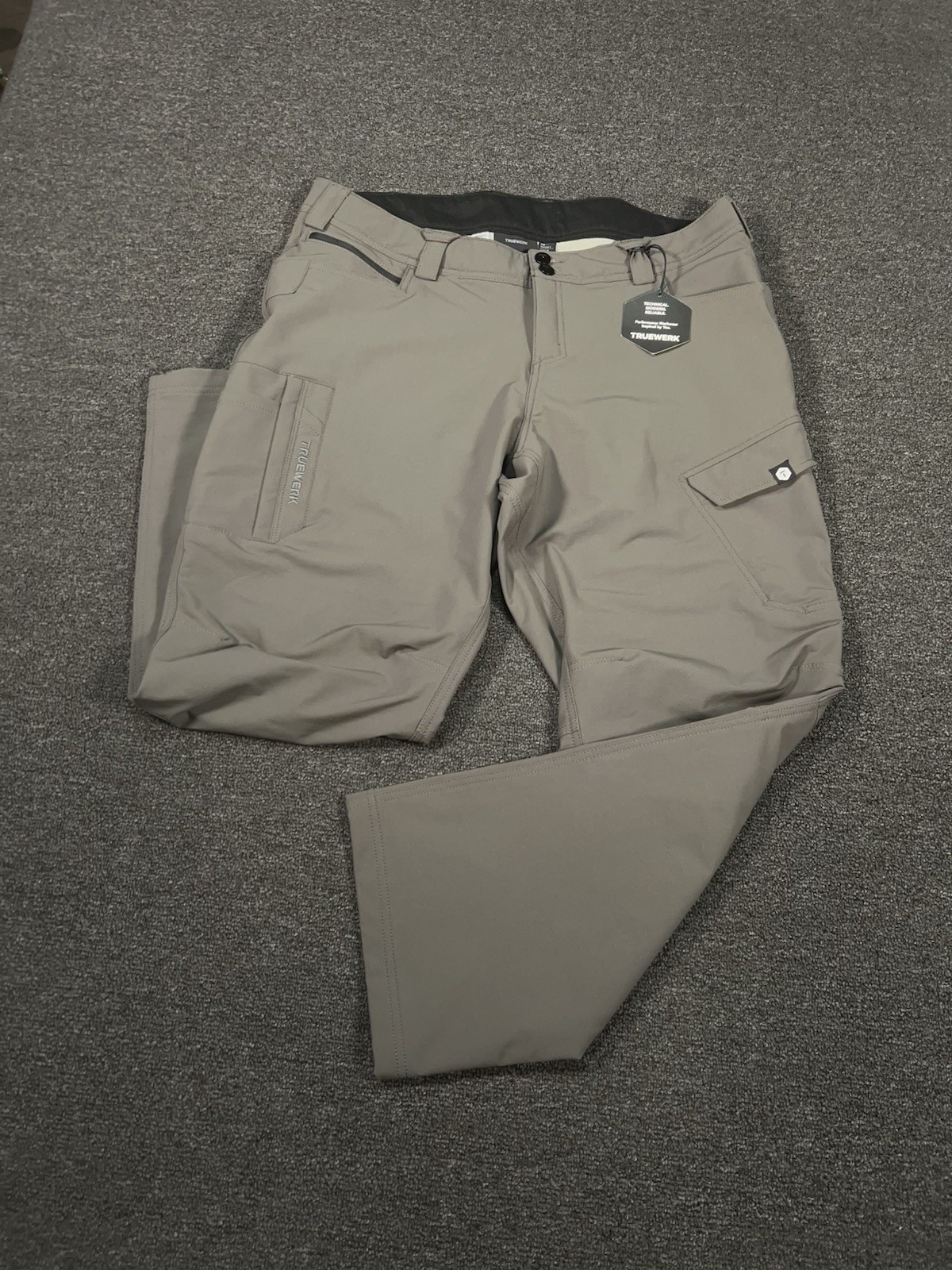 New Truewerk Pants Women’s 18 Short Brown T2 Werkpant Cargo Performance Hiking