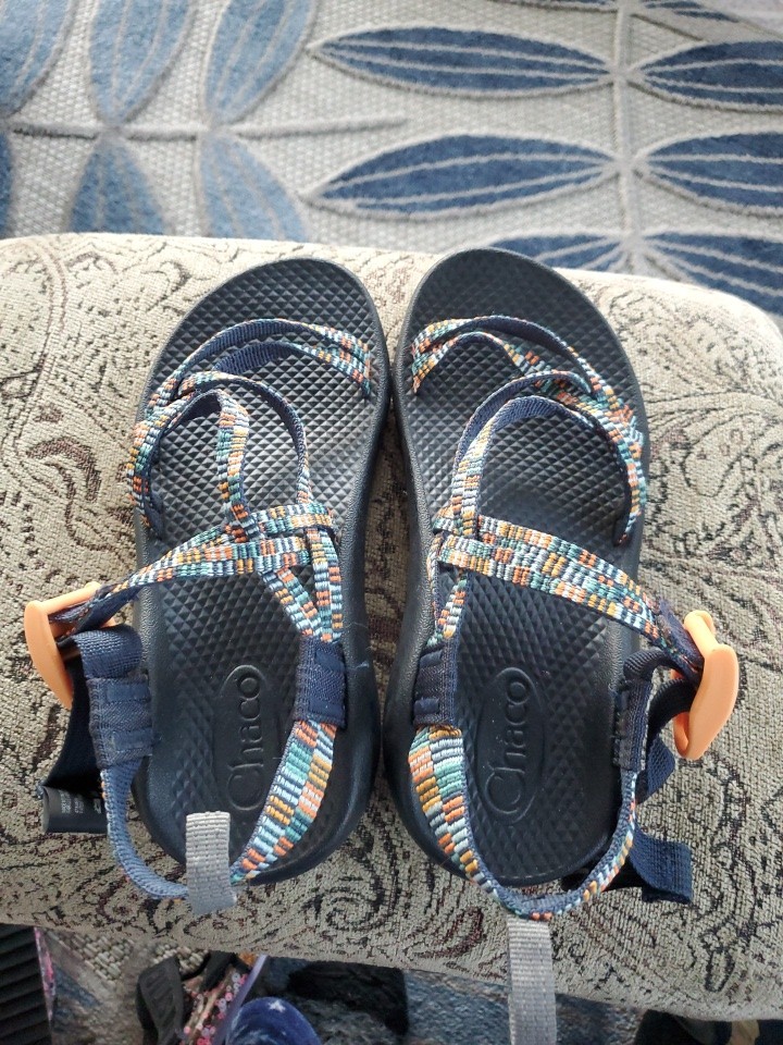 CHACO KIDS Size 3 NWOT