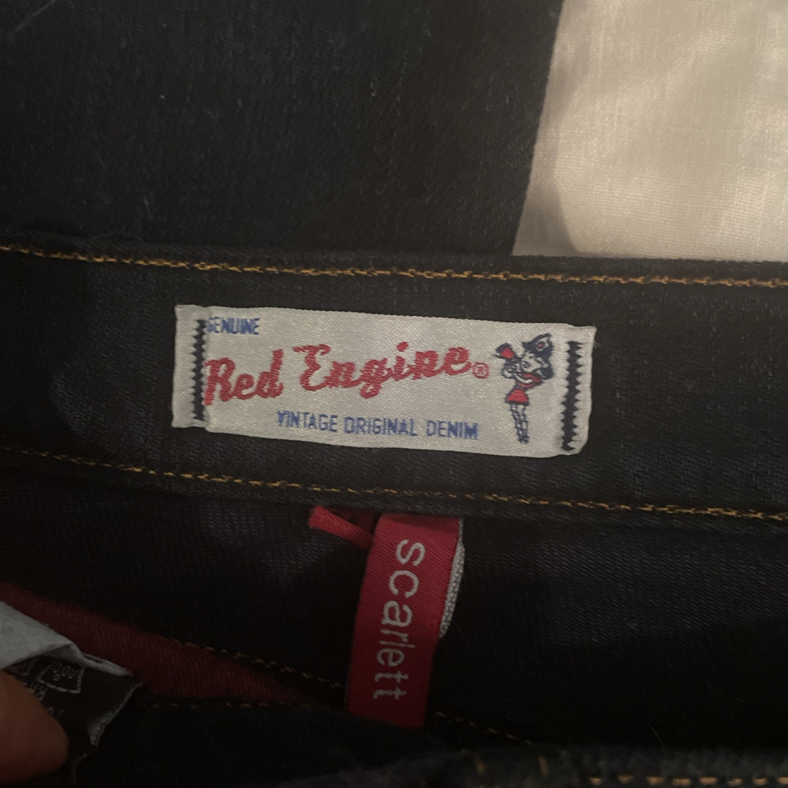 Woman’s Y2K Red Engine Vintage Original Dk Denim Boot Cut 31 Made in USA