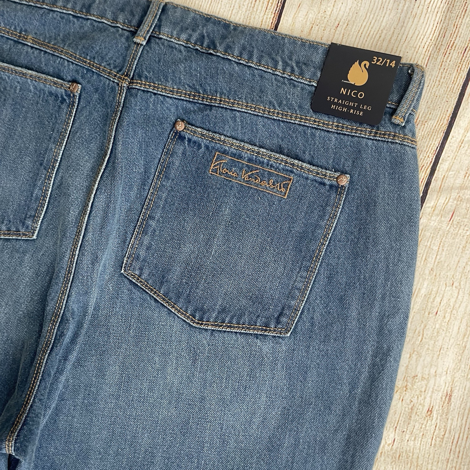 NWT VANDERBILT Nico High Rise Straight Leg Jeans Size 32/14 100%Cotton