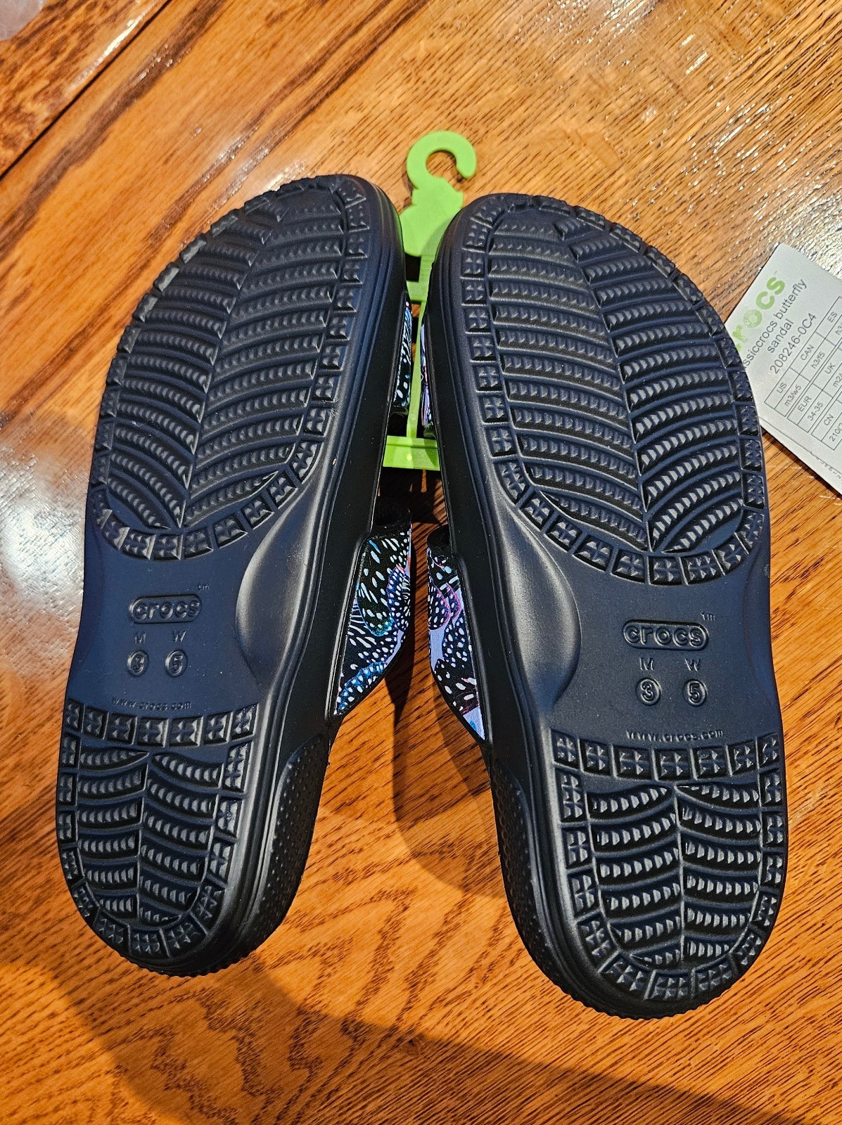 Crocs Classic Slide Sandals Butterfly Black Purple Women’s 5 Men’s 3. NEW
