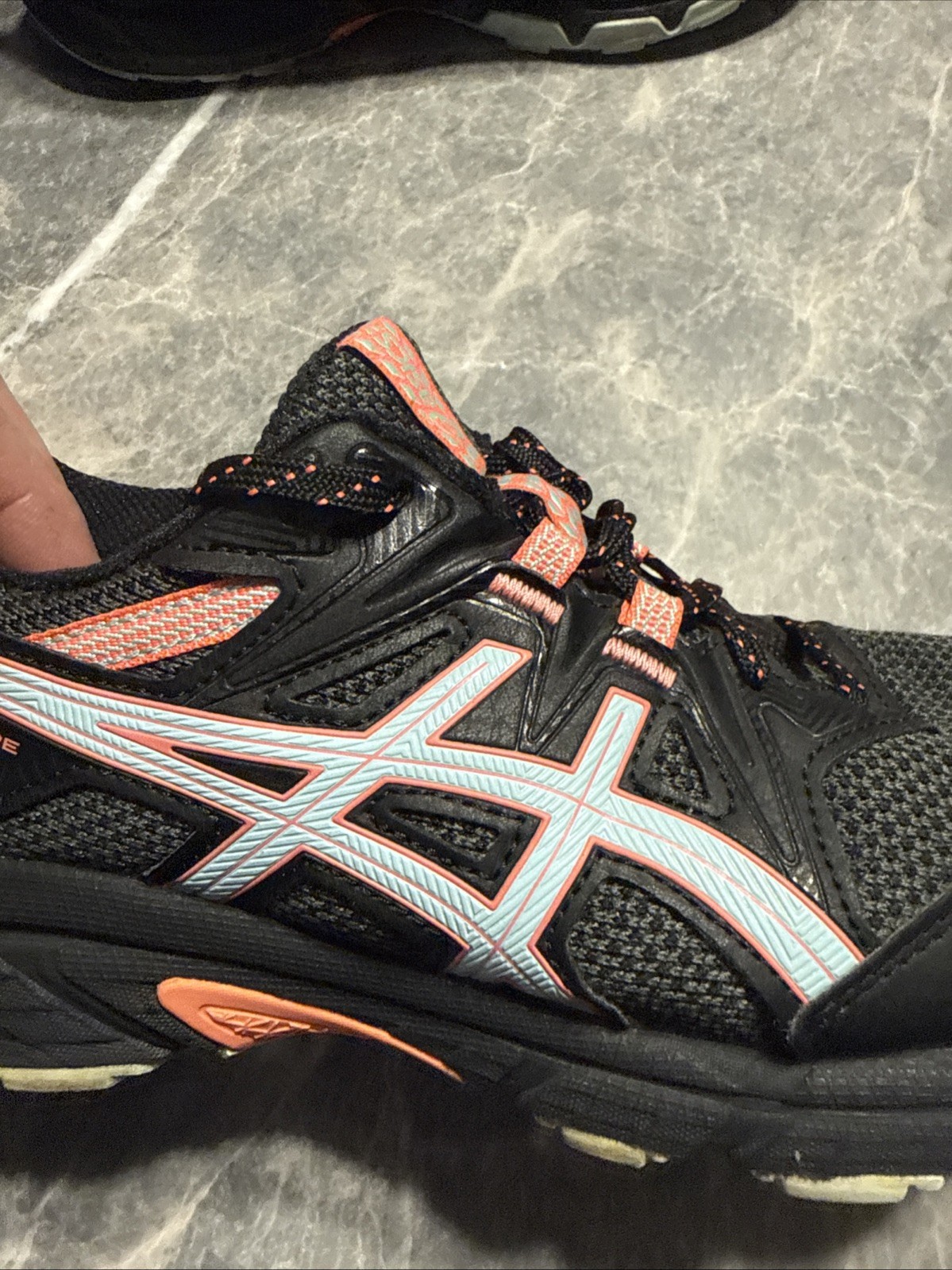 Asics Gel-Venture 8 Black Synthetic Mesh Running Sneakers Shoes Women’s Size 9