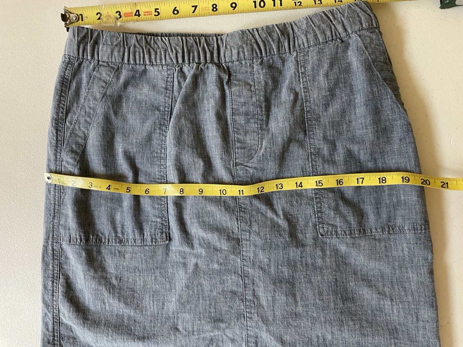Lands End Womens Blue Chambray Elastic Waist Skort Sz 12 Pockets Mini
