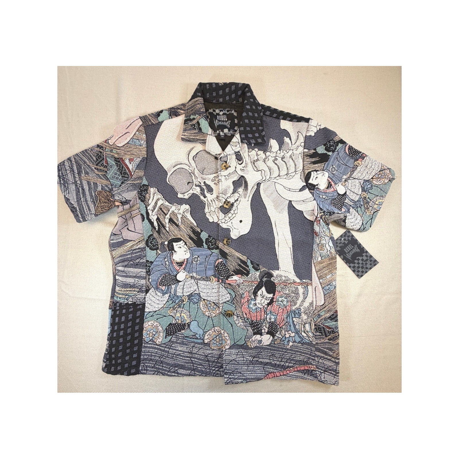 Rebel Vengeance Mens Tapestry Skull Samurai Ukiyo-e Button Up Jacket Medium NEW