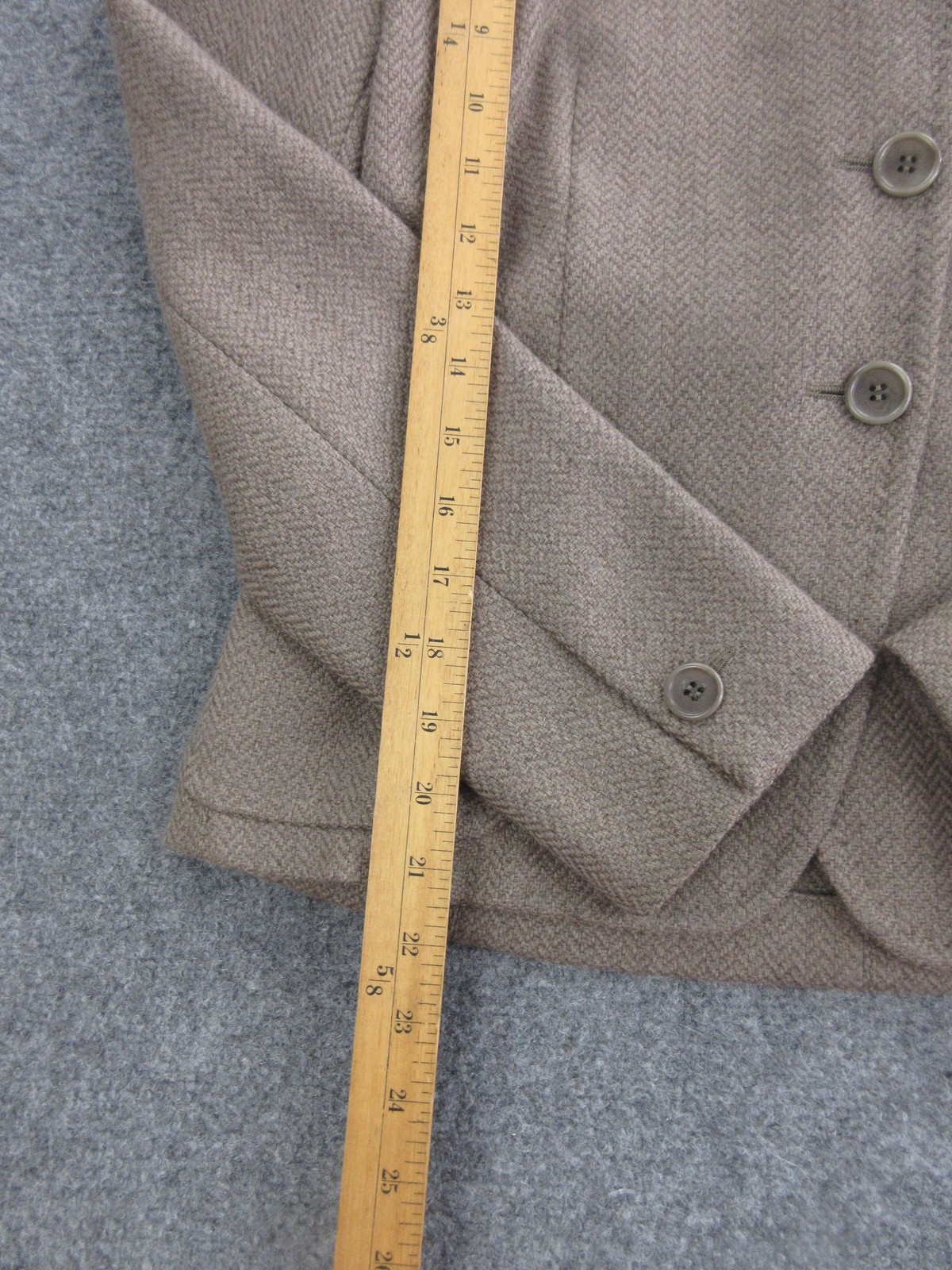Max Mara Jacket Womens Small Beige Wool Herringbone Button Front Stand Collar
