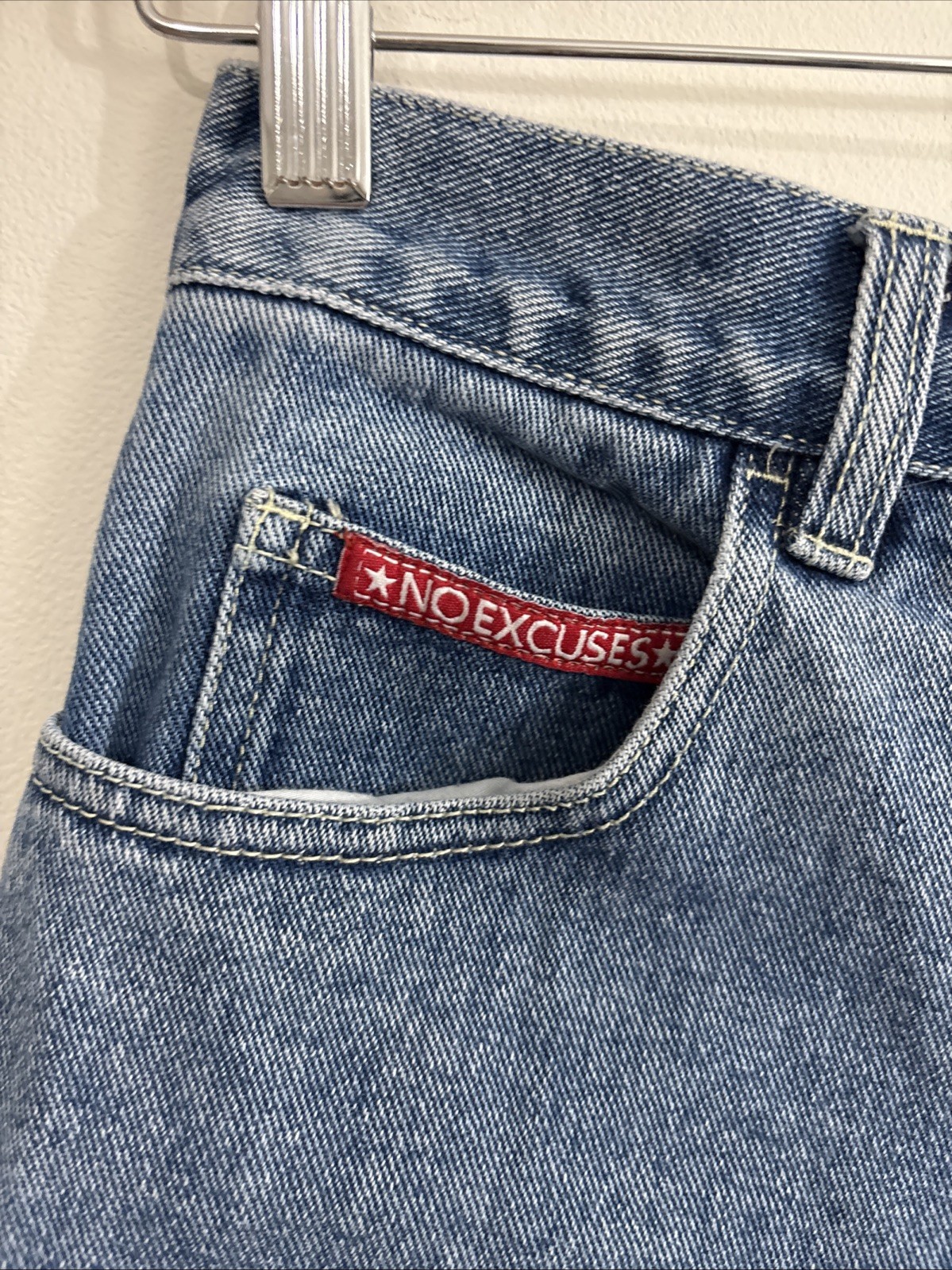No Excuses High Waisted Denim Jean Shorts Hearts Sz 9/10 Y2K Aesthetic