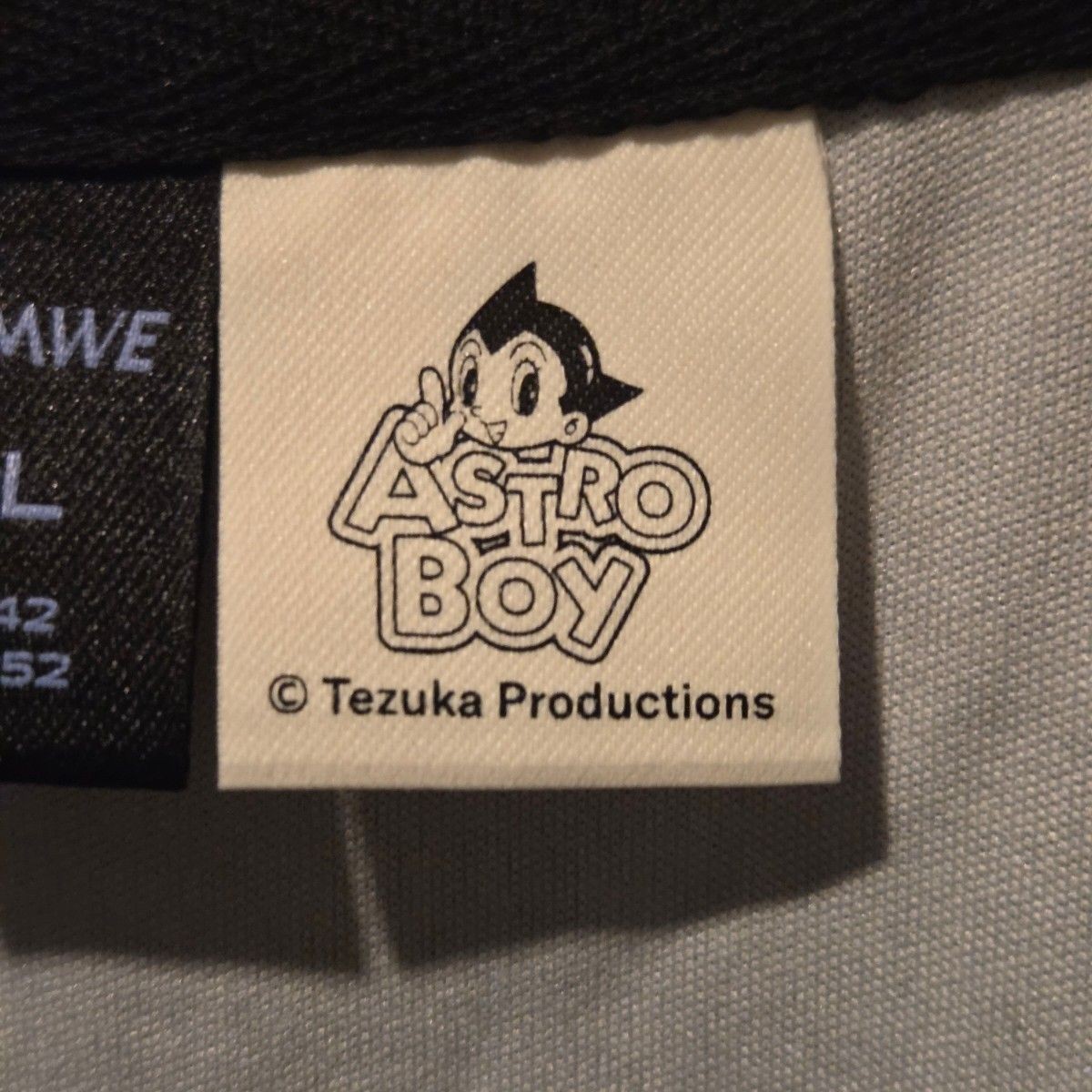 Astro Boy Mighty Atom Graphic T-Shirt XL Black Osamu Tezuka Anime