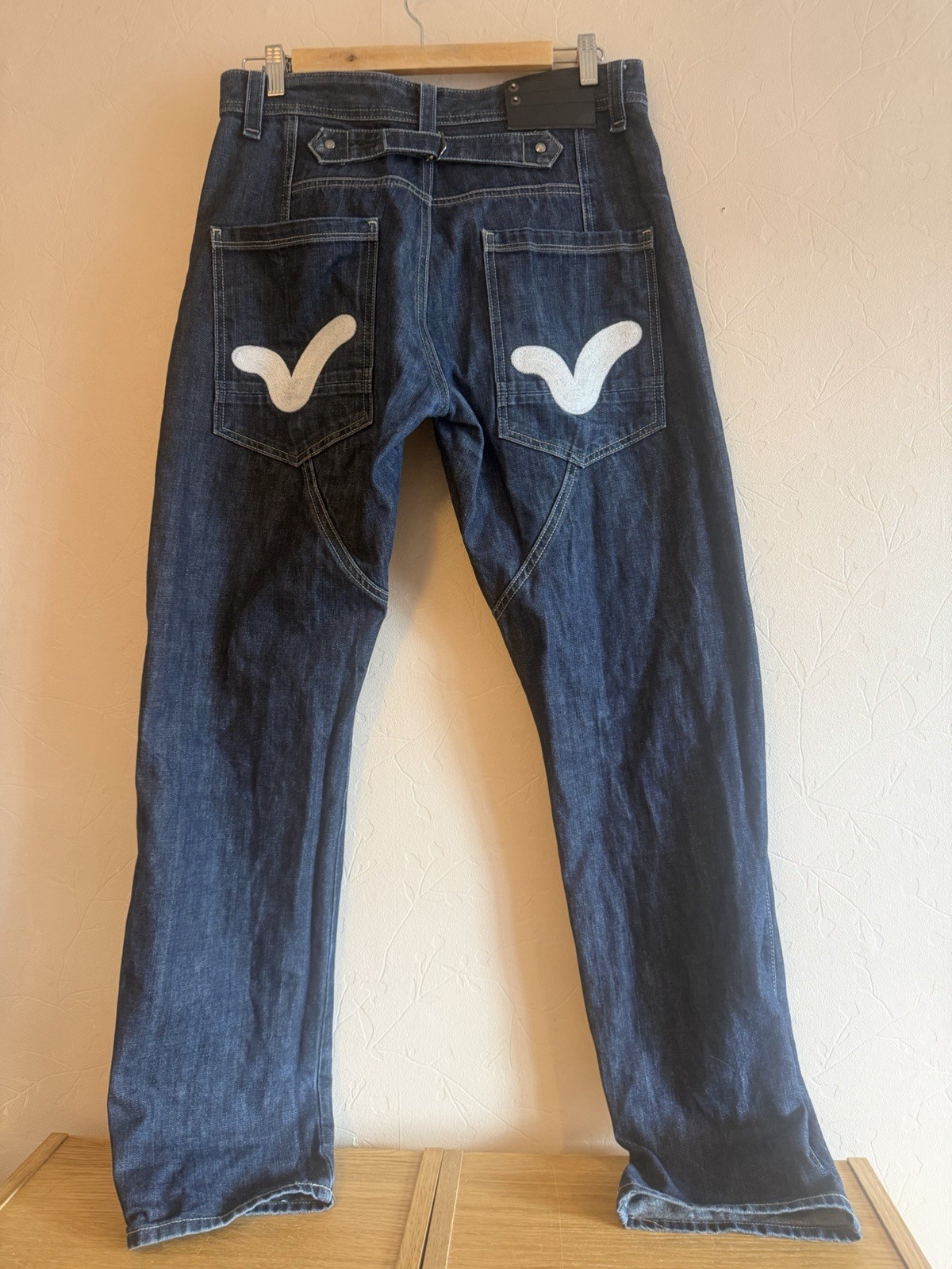 Voi Shearer Raw Y2K Back Pocket Print Button Fly Jeans W34 L34 (LB)