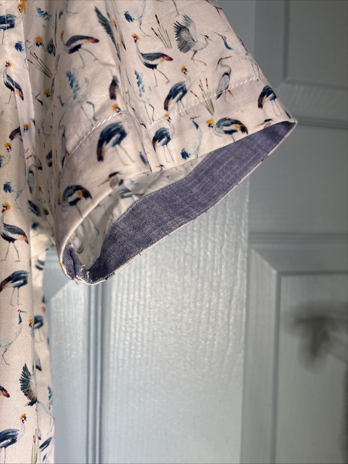 A Fish Named Fred Tropical Birds Short Sleeve Cotton Button Down Shirt XL