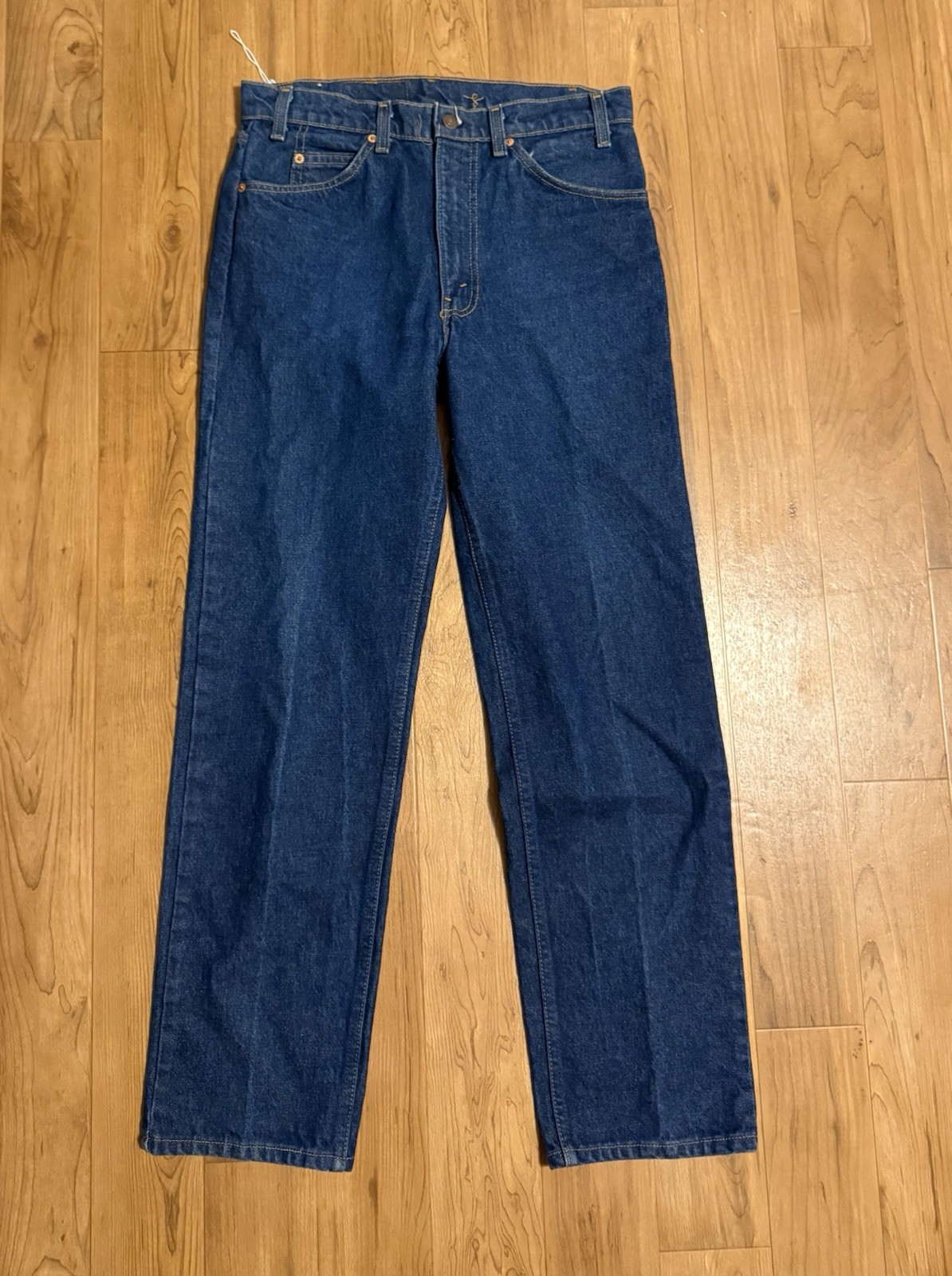 Levi’s Men’s 505 Series Regular Fit Straight Leg Dark Wash Blue Denim Jeans