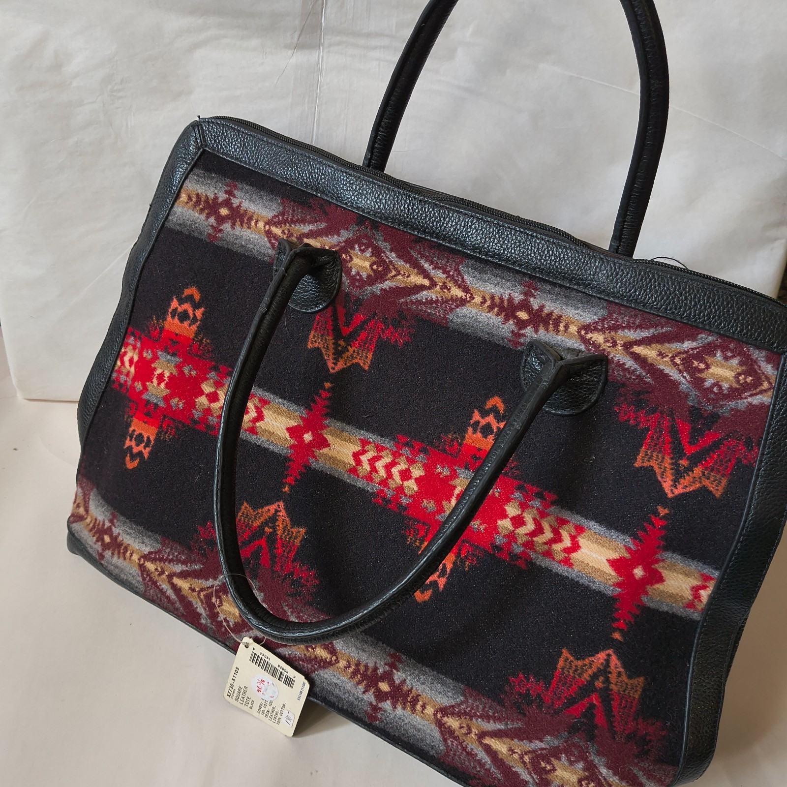 Large Pendelton Purse New with Black and Red Native American Southwest Pattern