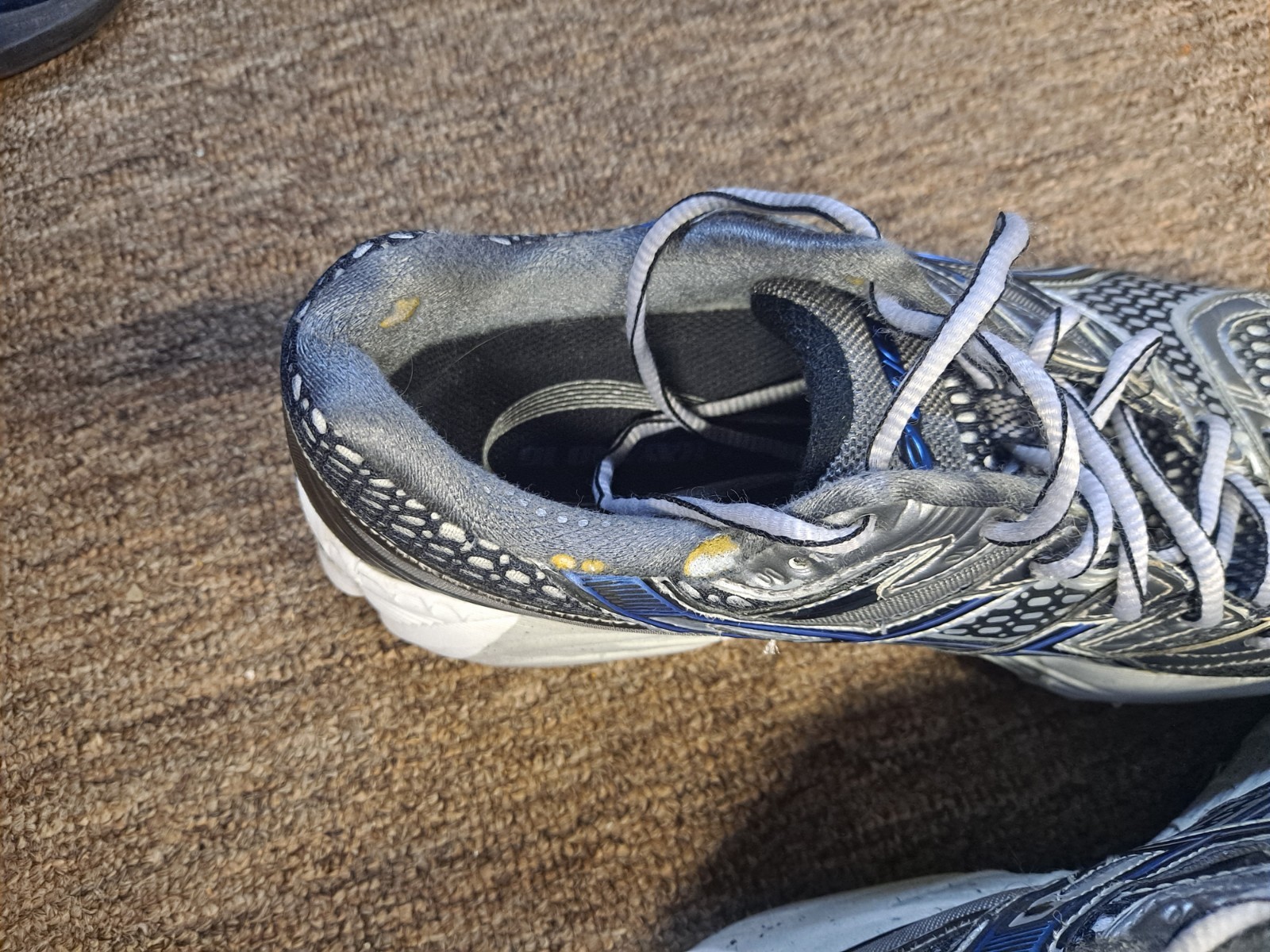 ASICS Gel-Kayano 16, T000N-9990, Size 8.5, Onyx/Black/Royal