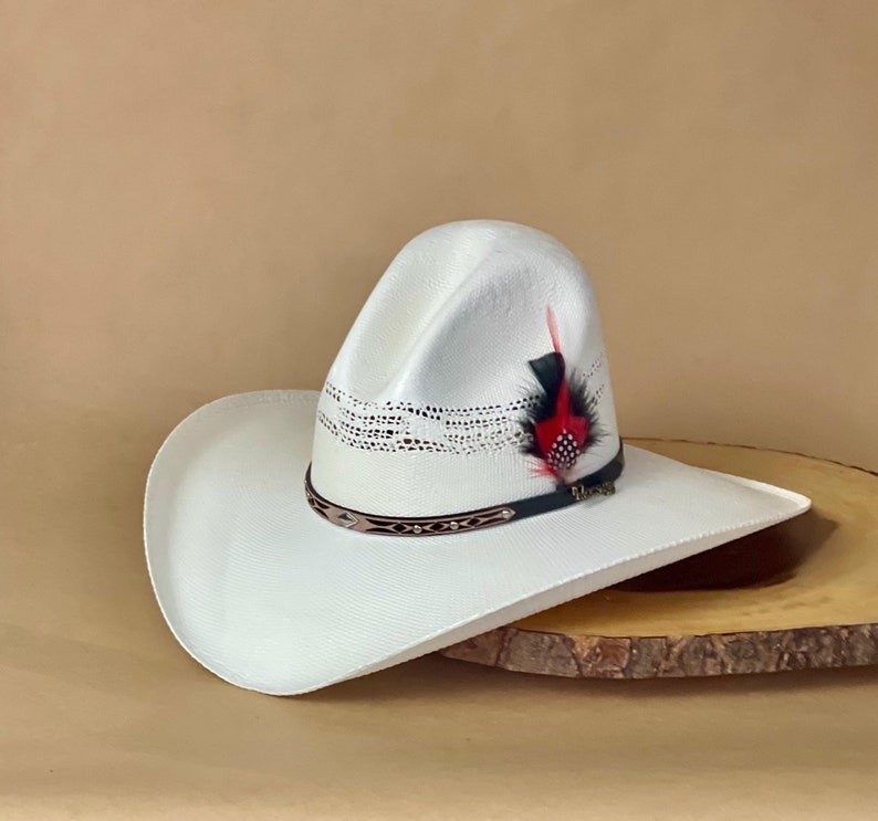 Bangora White Gus Style Cowboy hat, with an elastic sweat bandana