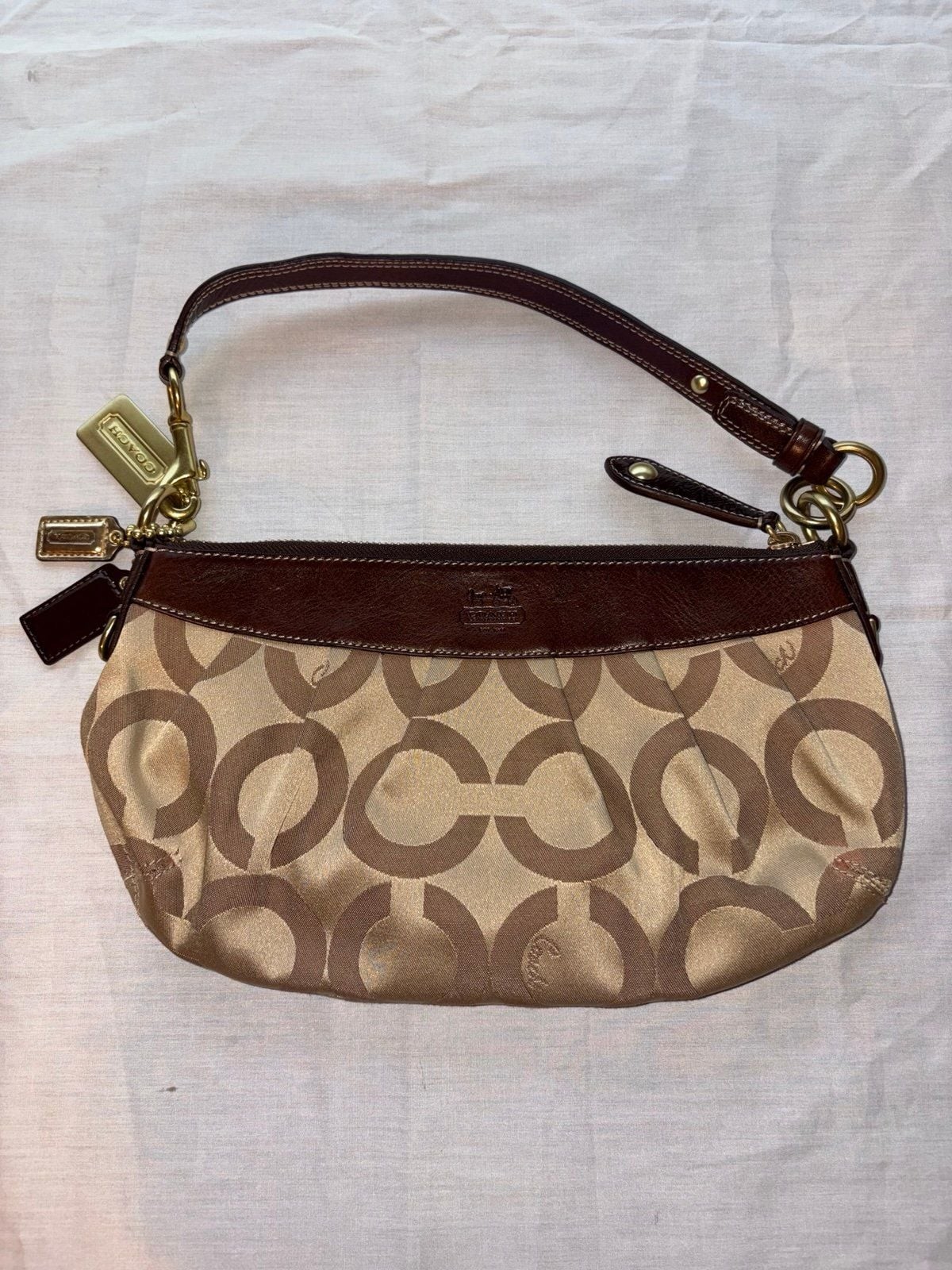 2008 coach purse