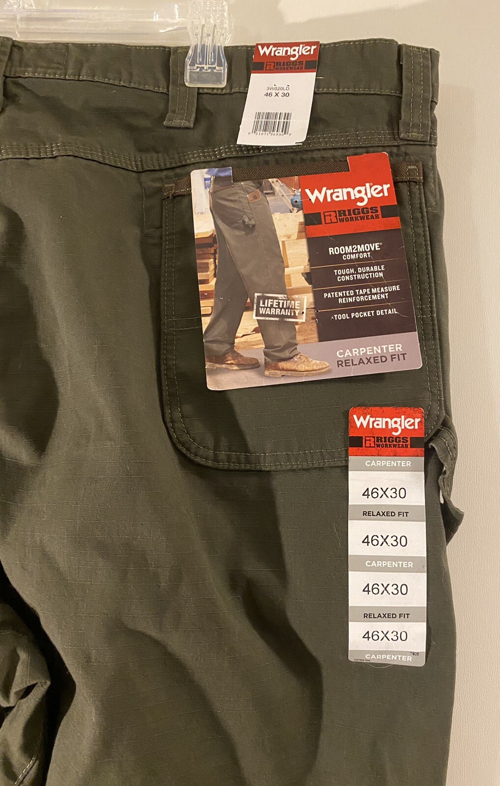 Wrangler Pants Riggs Workwear Men’s 46 x 30 Carpenter Relaxed Fit NWT