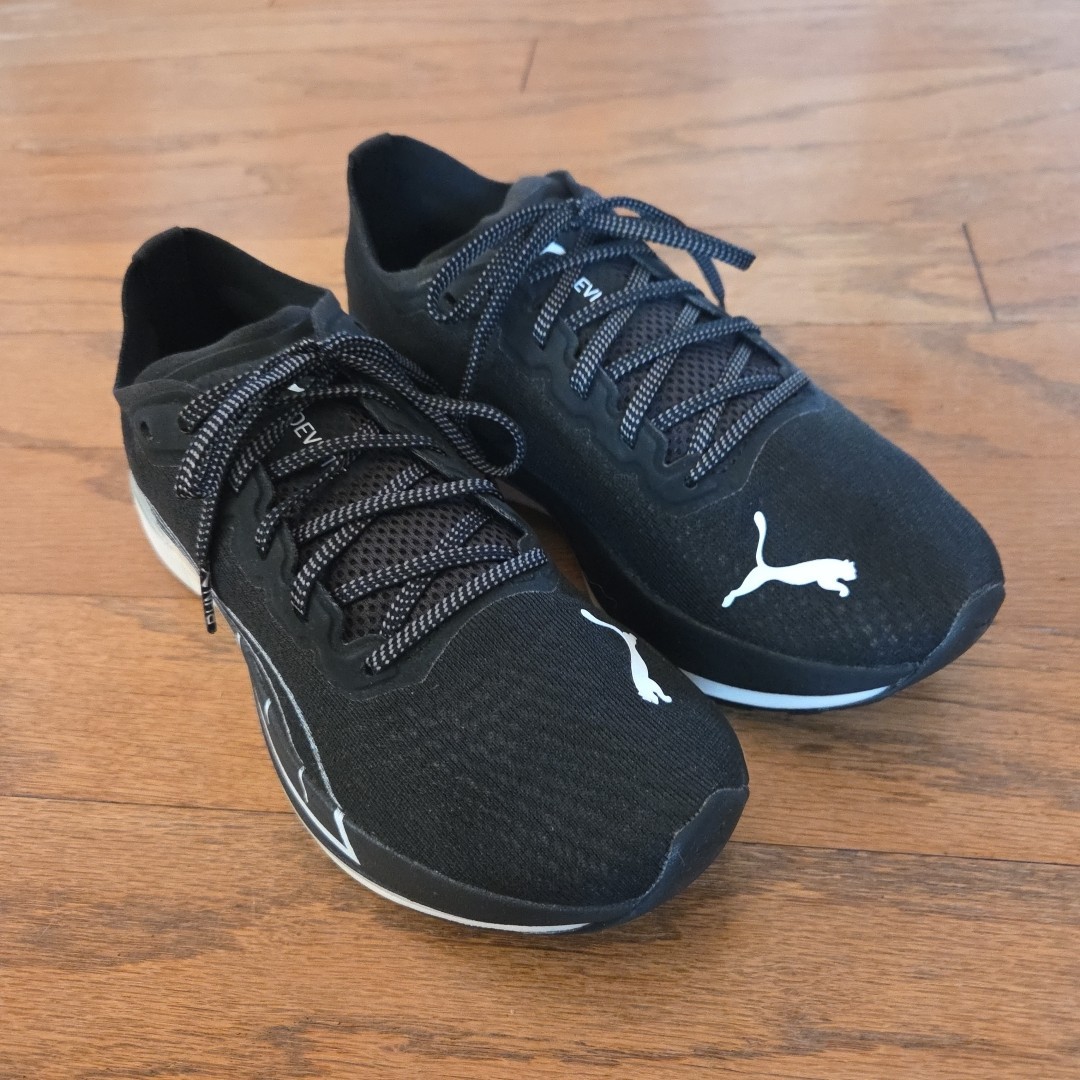 Puma Deviate Nitro Women Size 7 Black Silver Carbon Plate Running Shoes 194453