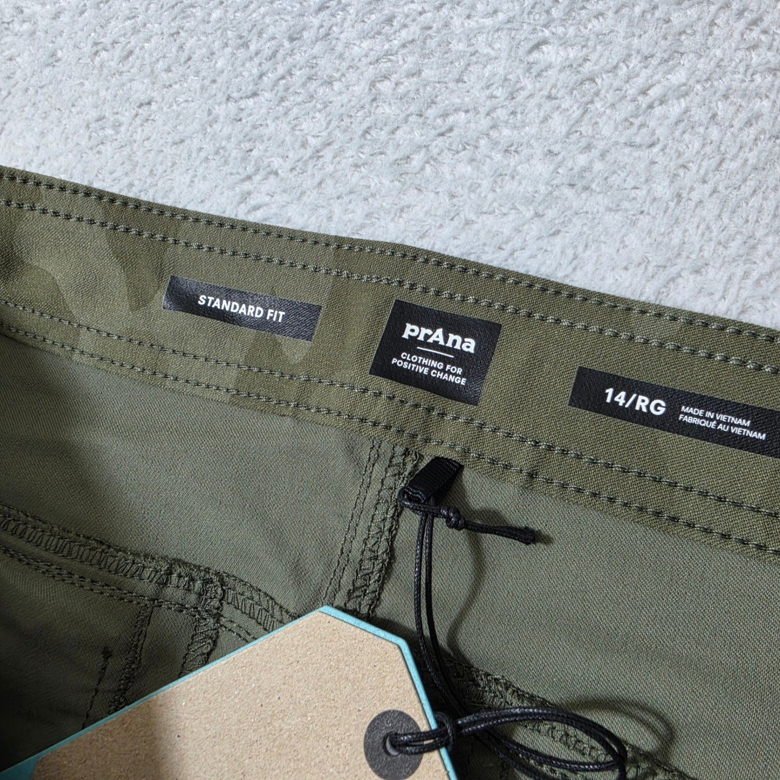 NEW! Prana Halle Jogger II Womens 14 RG Sage Camo Stretch 36/28