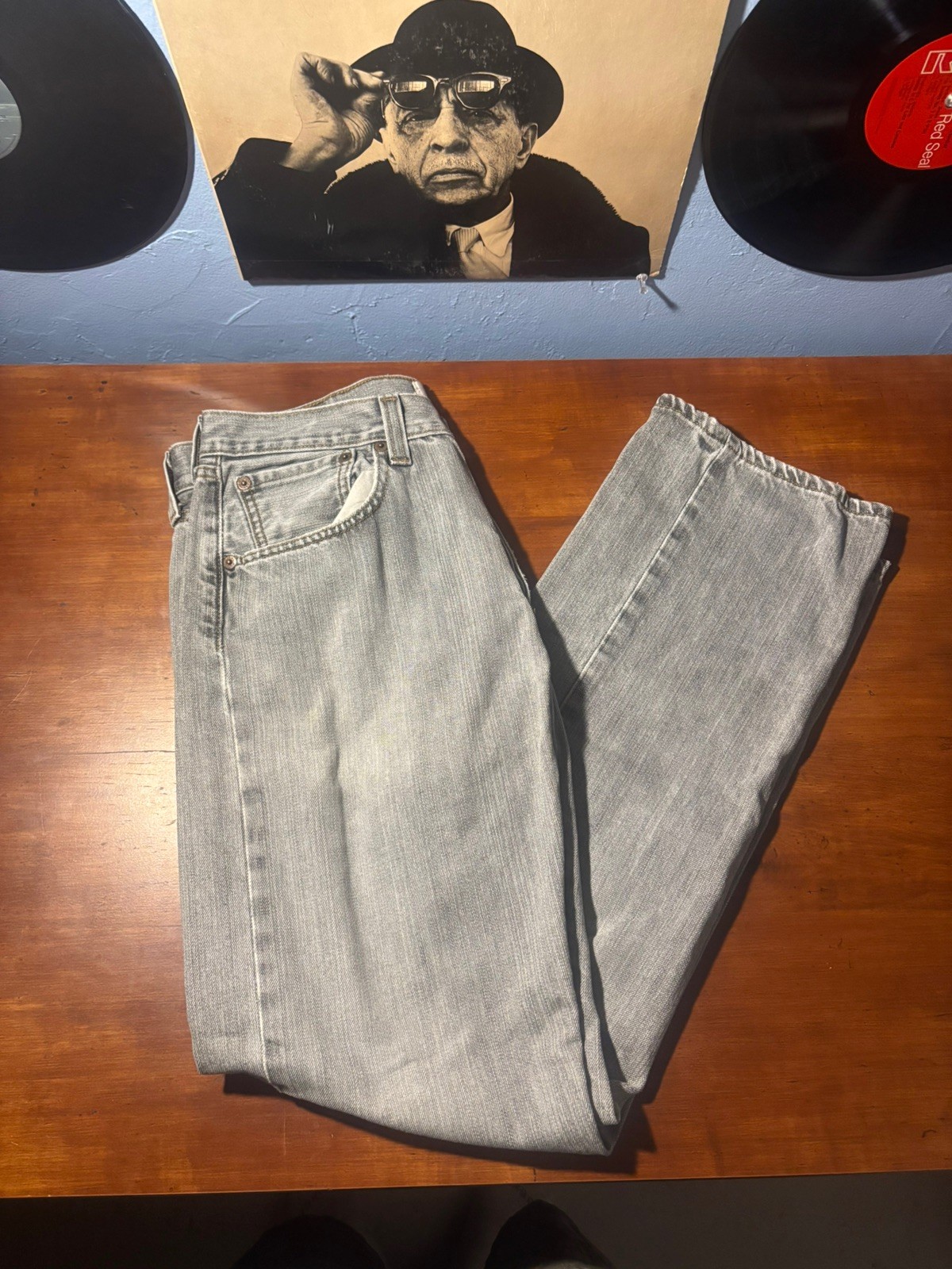 Levis 501 Jeans Mens 32×32 Gray Denim Button Fly Straight Leg Distressed Cowboy