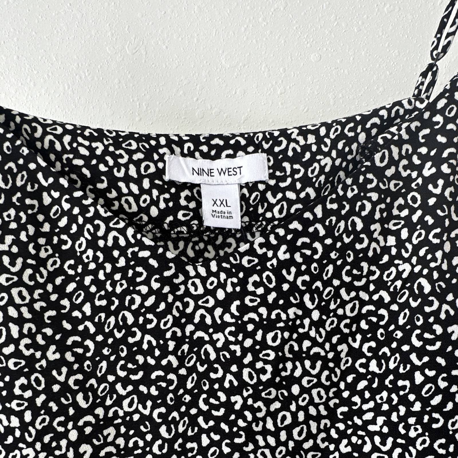 Nine West Camisole XXL Black White Animal Print V-Neck Spaghetti Strap Polyester