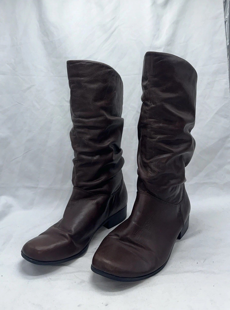 Women’s Brown Leather Mid Calf Boots Size 9M Flat Casual Riding Boots