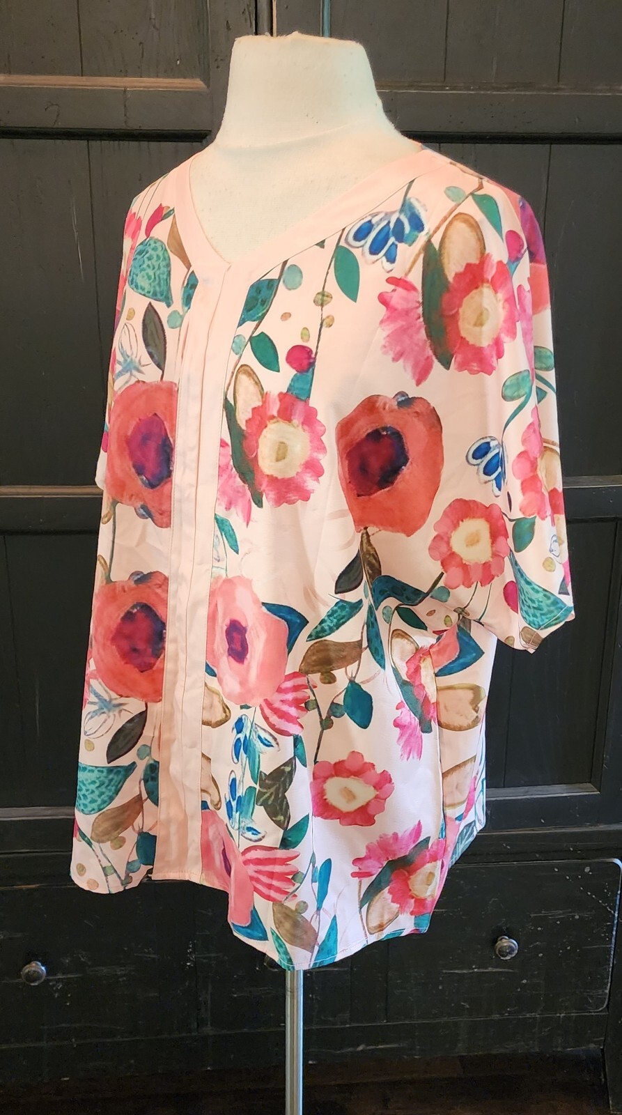 Unbranded Trendyschic Peach Floral Pullover Top Women’s XL NWOT