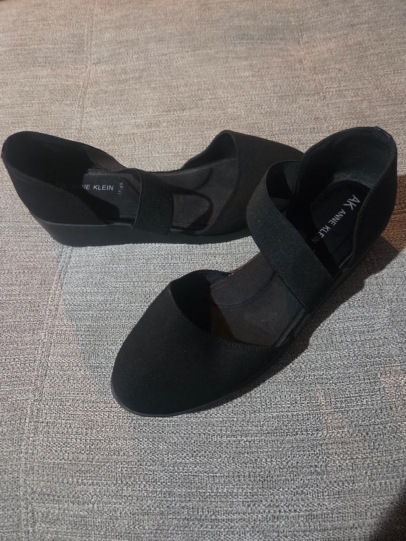 ANNE KLEIN iflex TARA BLACK FABRIC WEDGE MARYJANE ELASTIC STRAP SHOES 9 (2609)