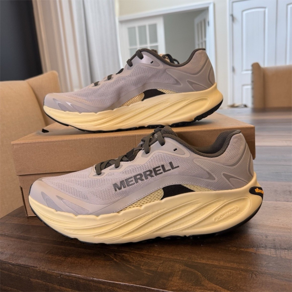 Merrell Promorph Men’s Low Top Lace-Up Mesh Sneaker Gray Beige J00004977, 11.5M