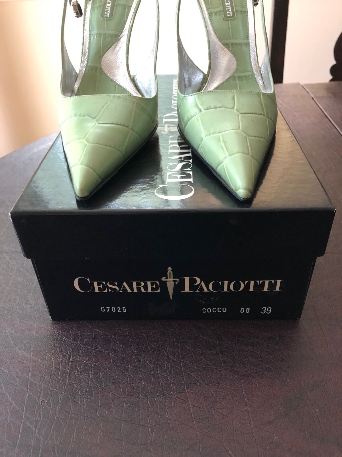 Rare and Unique Cesare Paciotti Dagger Charms Green Stiletto Hills Size 39 US 9