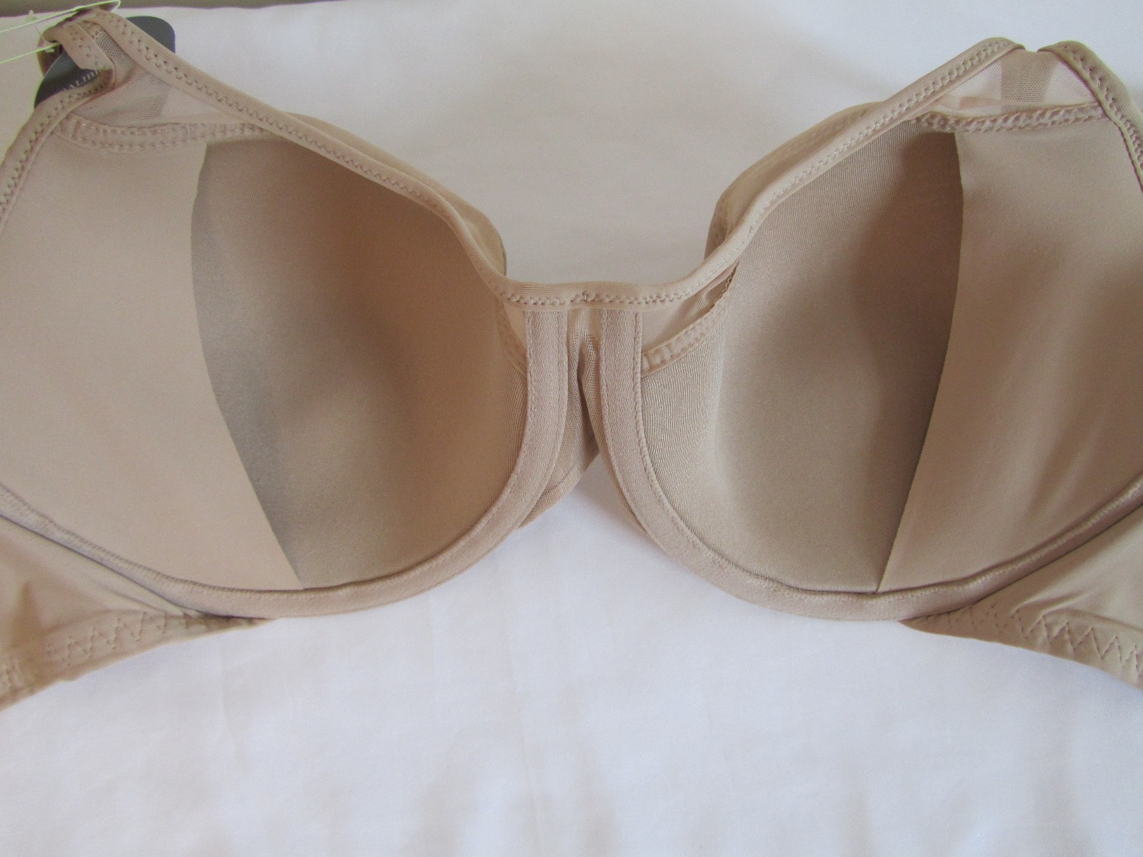 NWT Bali Style# DF3439 Size 40B One Smooth U Ultra Lite Neckline UW Bra Nude!