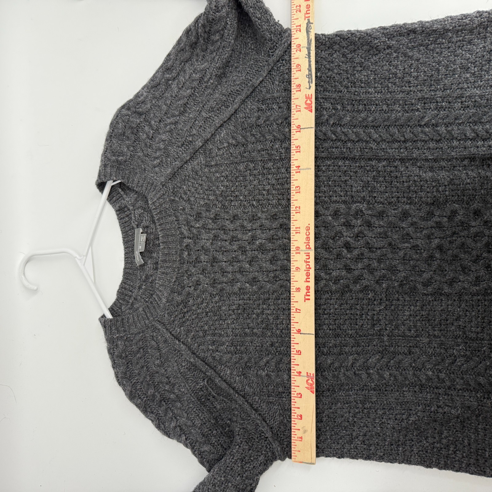 Vince Sweater Gray Cable Knit Wool Alpaca Pullover Cabincore Fisherman Womens M