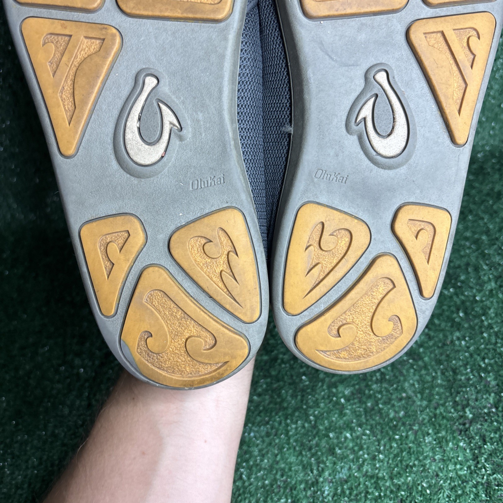 Olukai Men’s Nohea Mesh Slip On Sneakers Gray Loafers Men’s 12