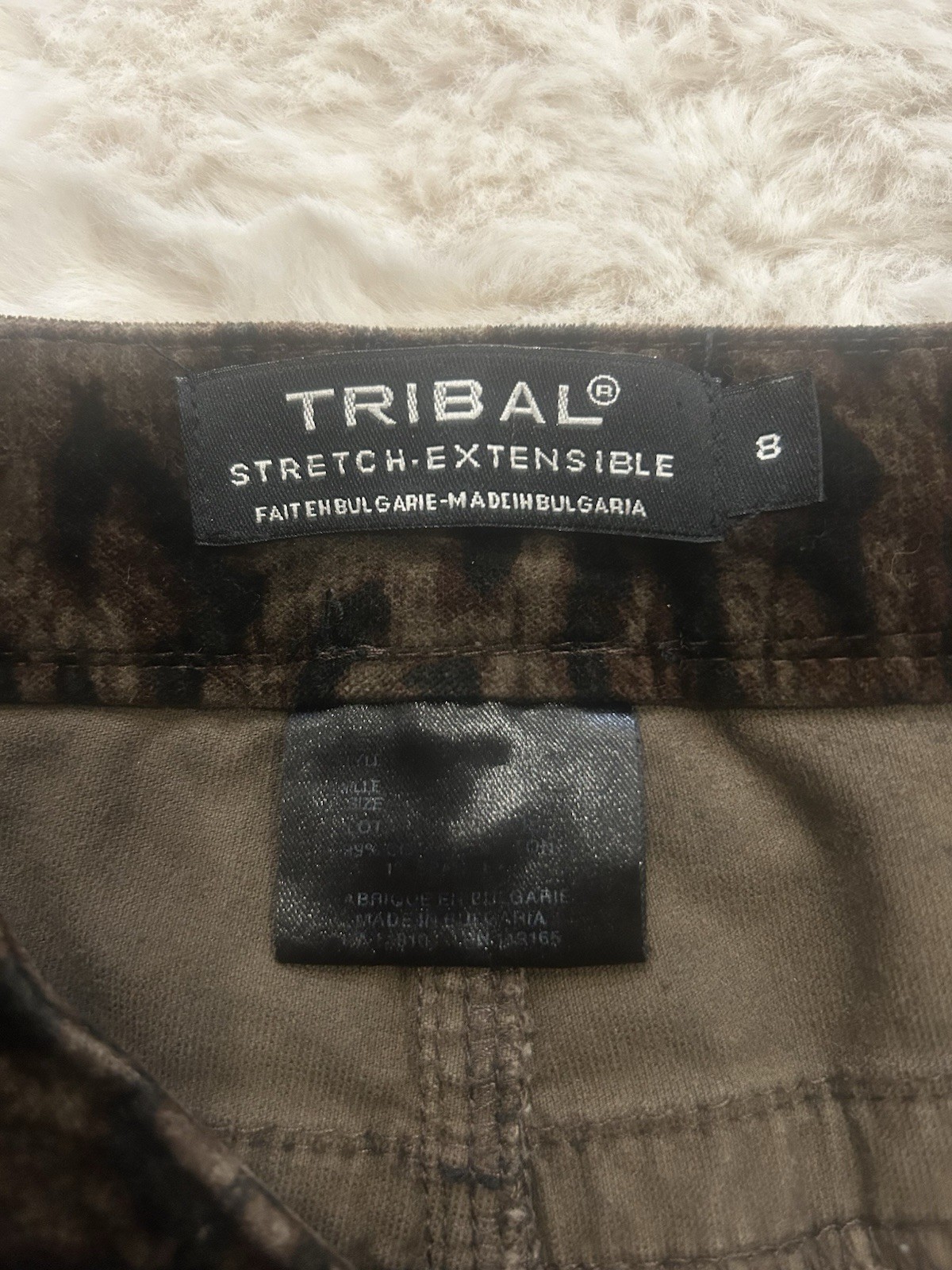 Tribal Stretch Extensible Leopard Print Straight Leg High Rise Jeans Size 8