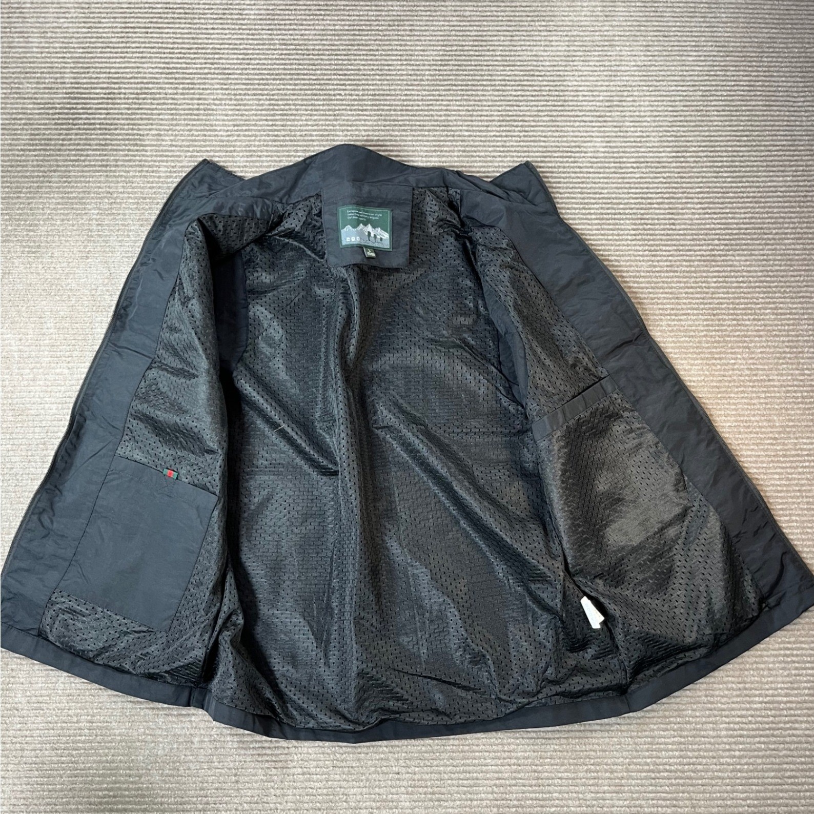 Classic 1902 Mens Tactical Utility Vest Black Mesh Lined Full Zip Size L NWOT
