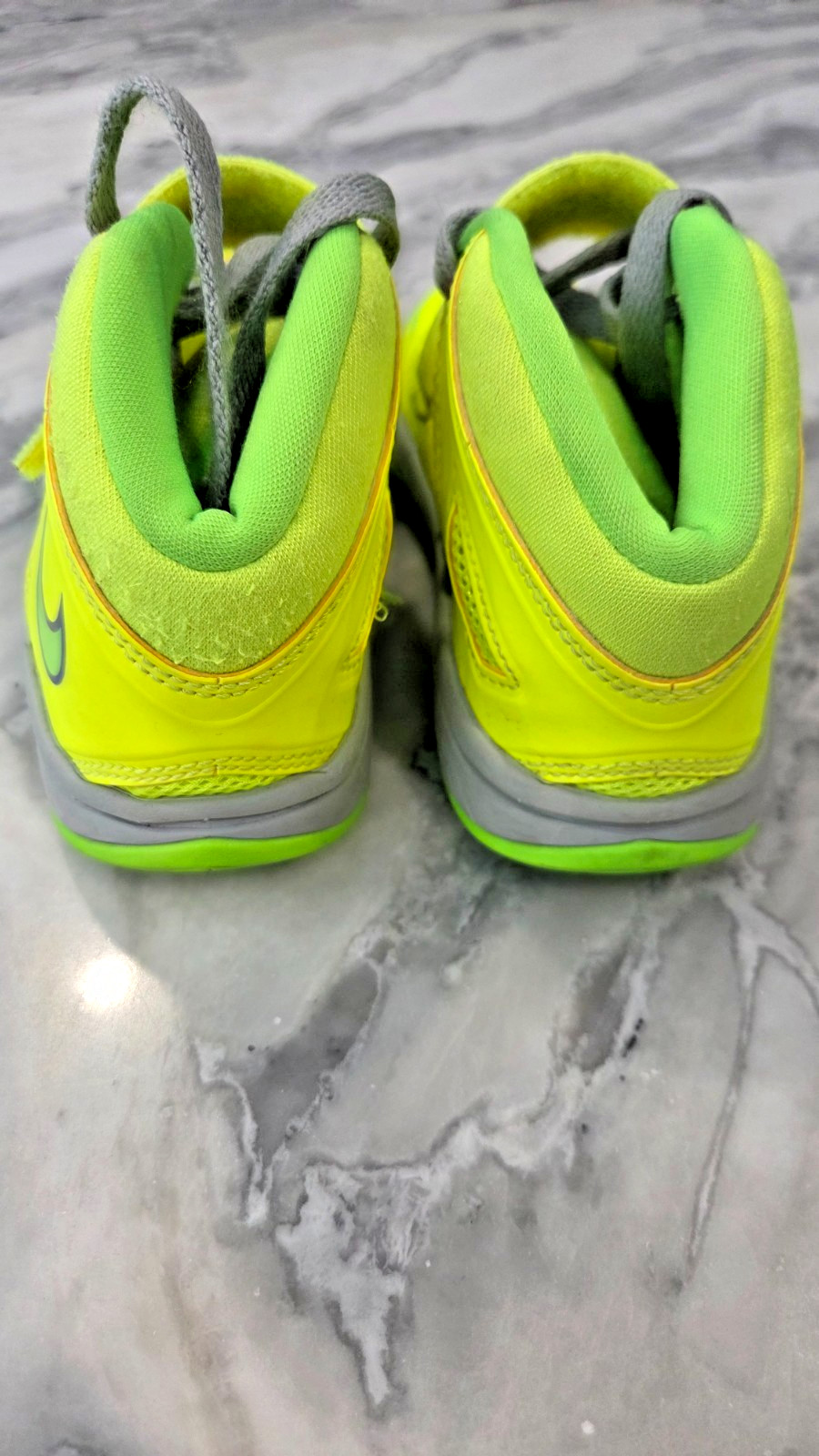 Nike LeBron Soldier High Top Electric Yellow sneaker kids boys 12C