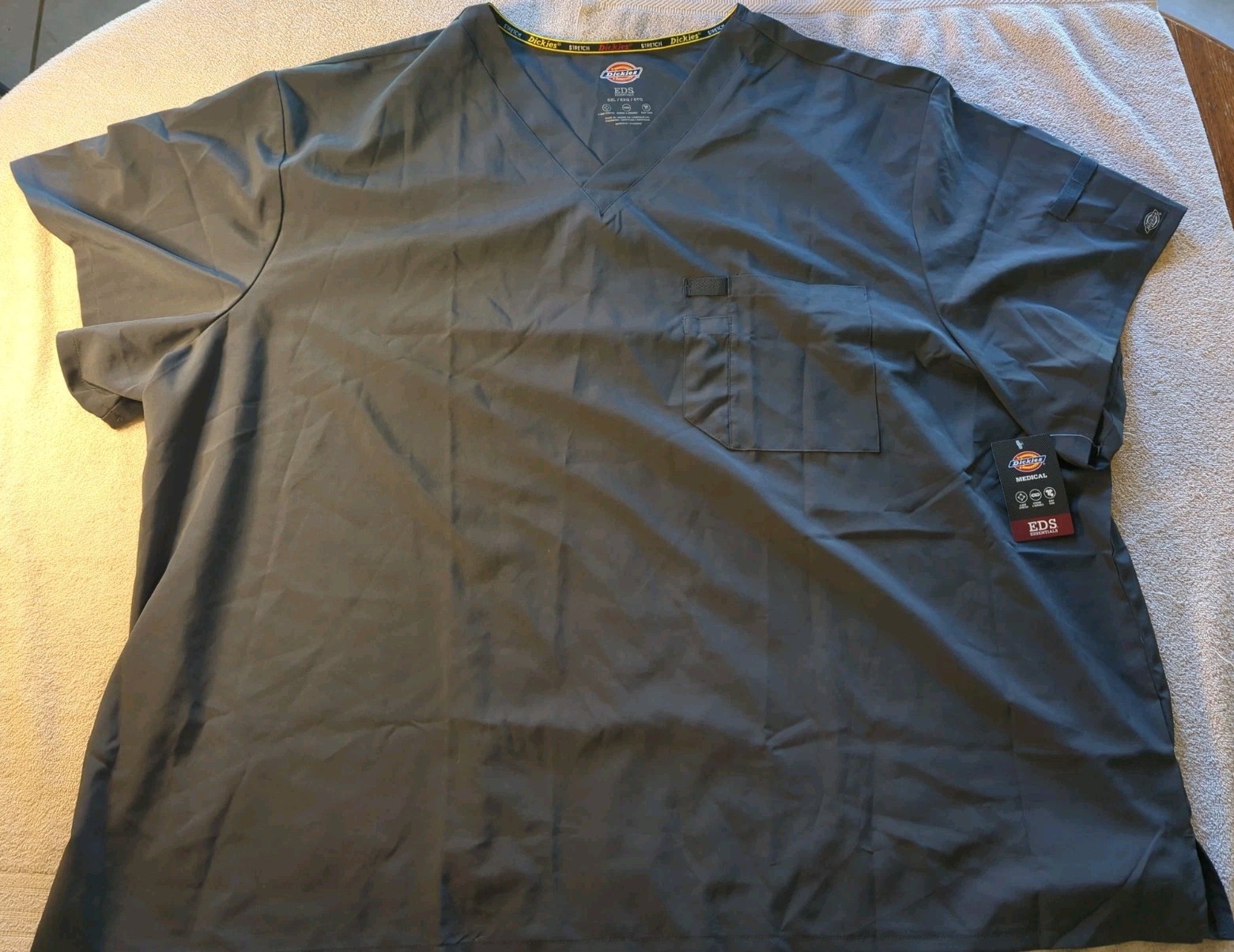 Dickies Scrubs EDS Essentials Medical V Neck Top DK635 PWPS Pewter Gray Mens 6XL