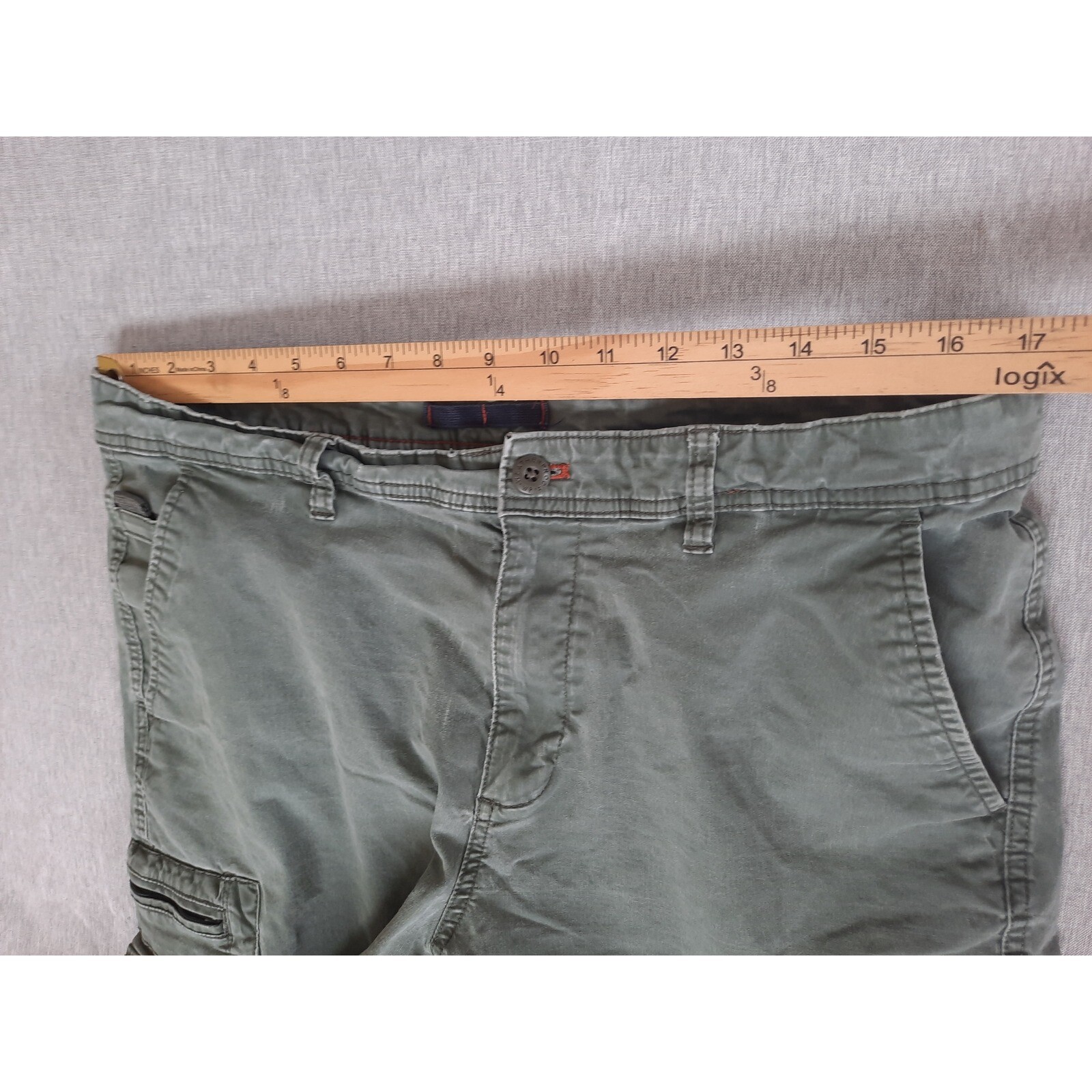 Weatherproof Men’s 36W Utility Cargo Spandex Short Military Green Cotton Blend