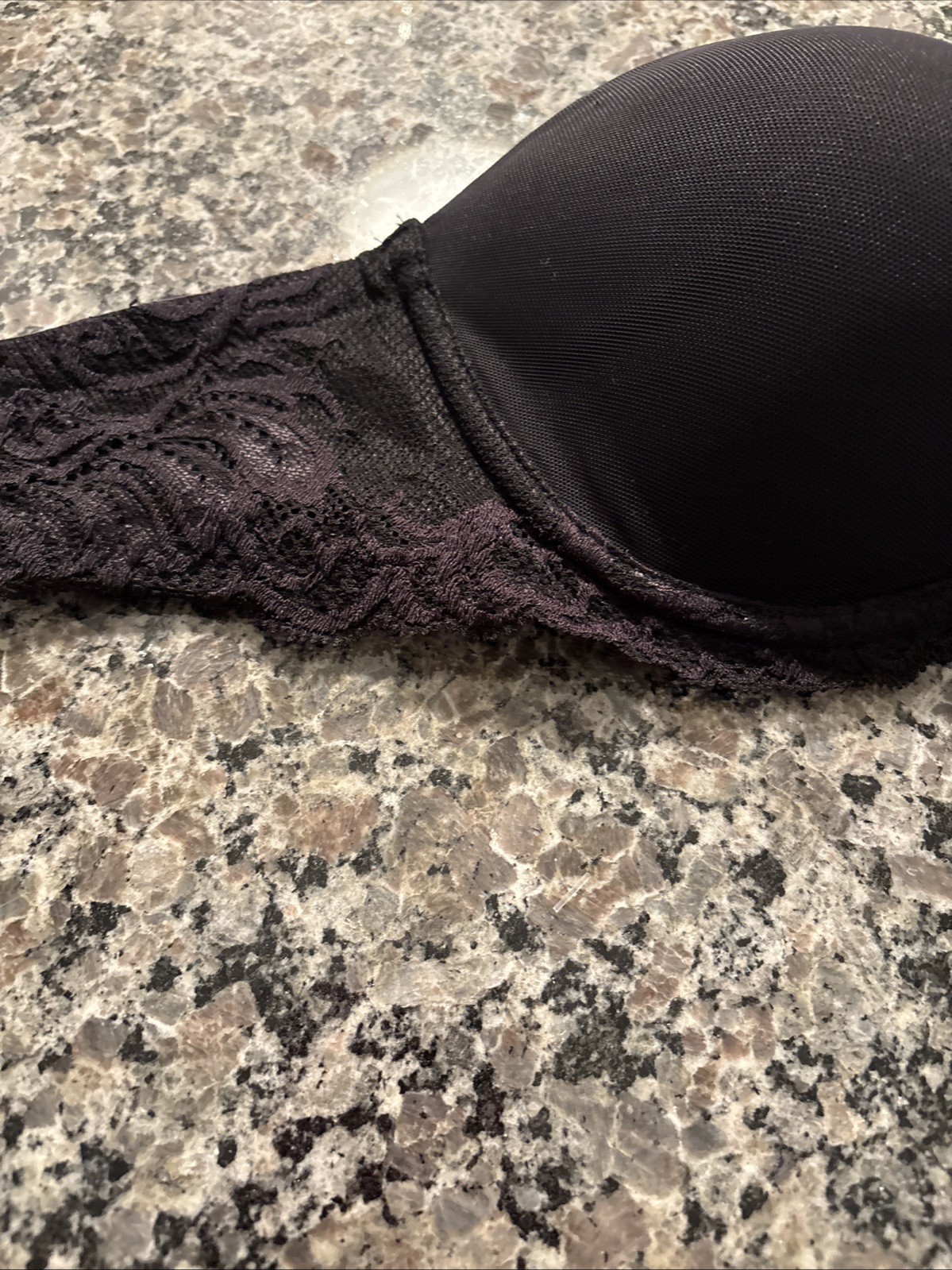 NWT NATORI CONVERTIBLE STRAPLESS U’WIRE BRA BLACK SIZE 34C(75C)